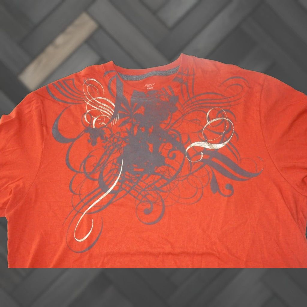 DKNY VINTAGE DKNY Men's T-Shirt XL Short Sleeve Cotton Orange 90s Casual Mens Size US XL / EU 56 / 4 - 1 Thumbnail