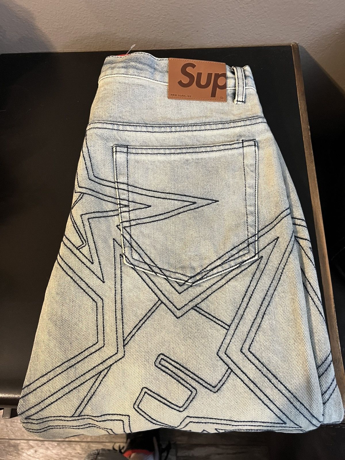 Supreme Supreme Stars Topstitch Baggy Jean Dirty (Size 36) Size US 36 / EU 52 - 5 Thumbnail
