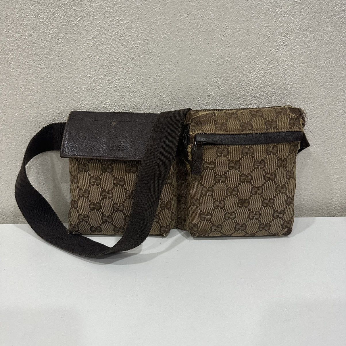 Gucci GUCCI GG CANVAS DOUBLE POCKET WAIST BUMBAG FANNY PACK 28 Size ONE SIZE - 2 Thumbnail
