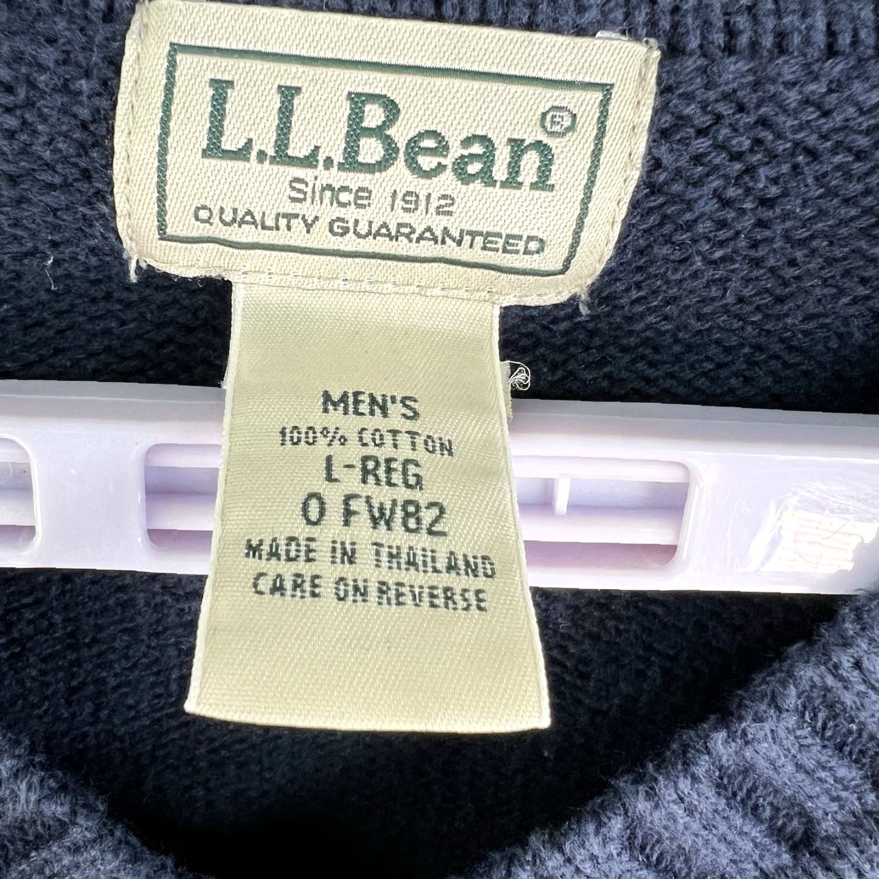Vintage L.L. Bean Cashmere V-Neck Sweater Men's Size L Blue Classic Pullover Long Sleeve Machine Washable Size US L / EU 52-54 / 3 - 3 Thumbnail
