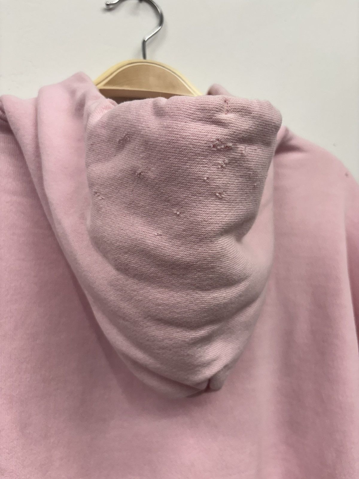 Hanes Pink Hanes zip up with cool distressing Size US L / EU 52-54 / 3 - 6 Thumbnail