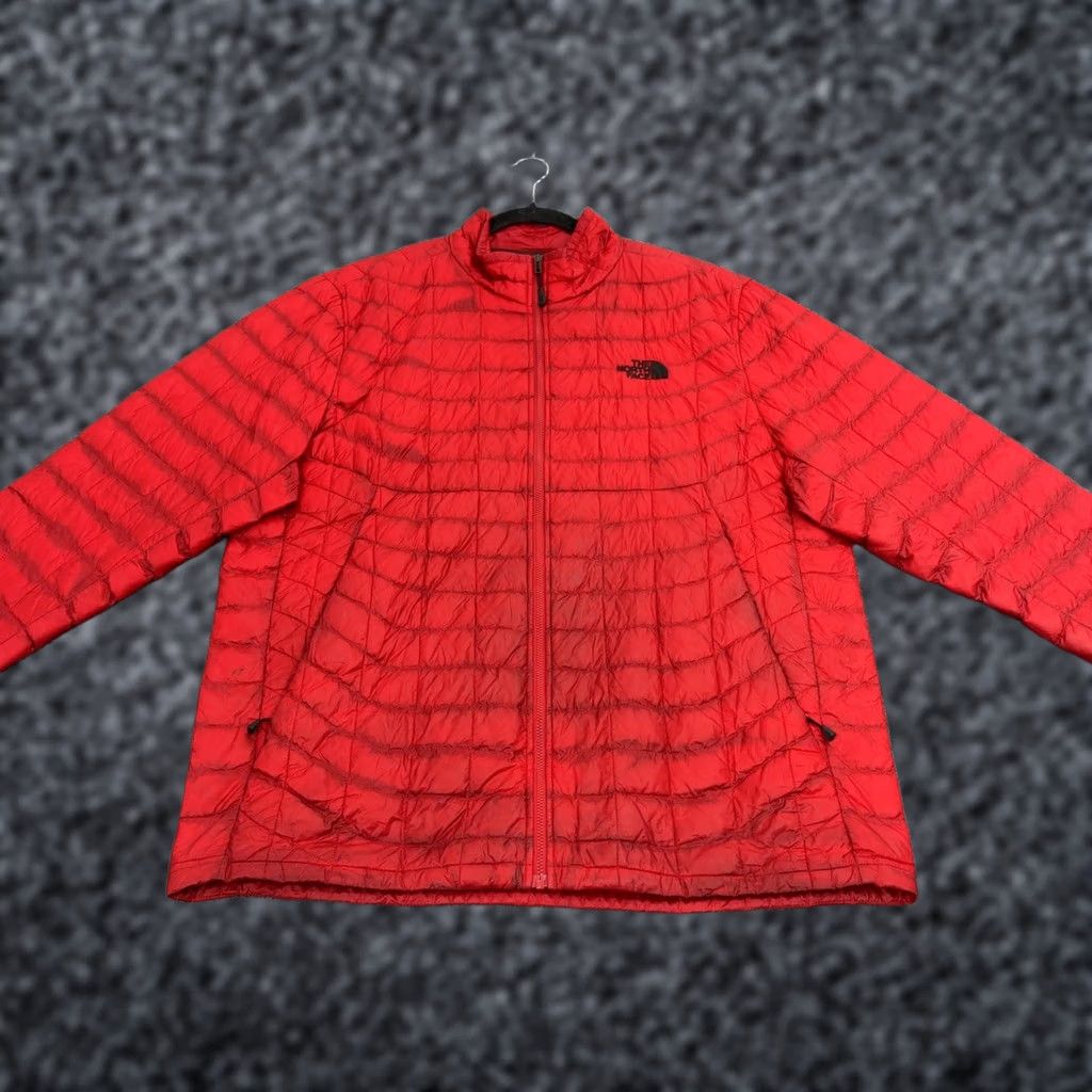 The North Face The North Face Jacket Mens L Red Thermoball Quilted Full Zip Puffer Gorpcore Size US L / EU 52-54 / 3 - 1 Thumbnail