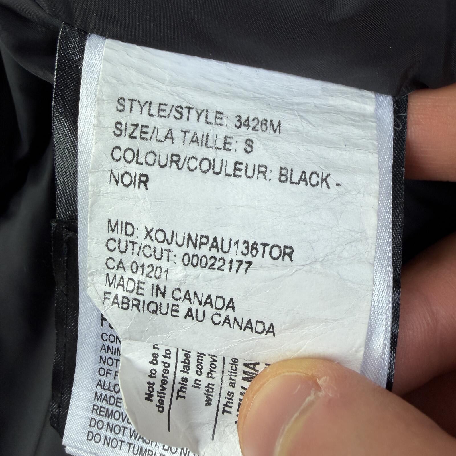 Canada Goose Canada Goose Chateau Size S Size US S / EU 44-46 / 1 - 10 Thumbnail