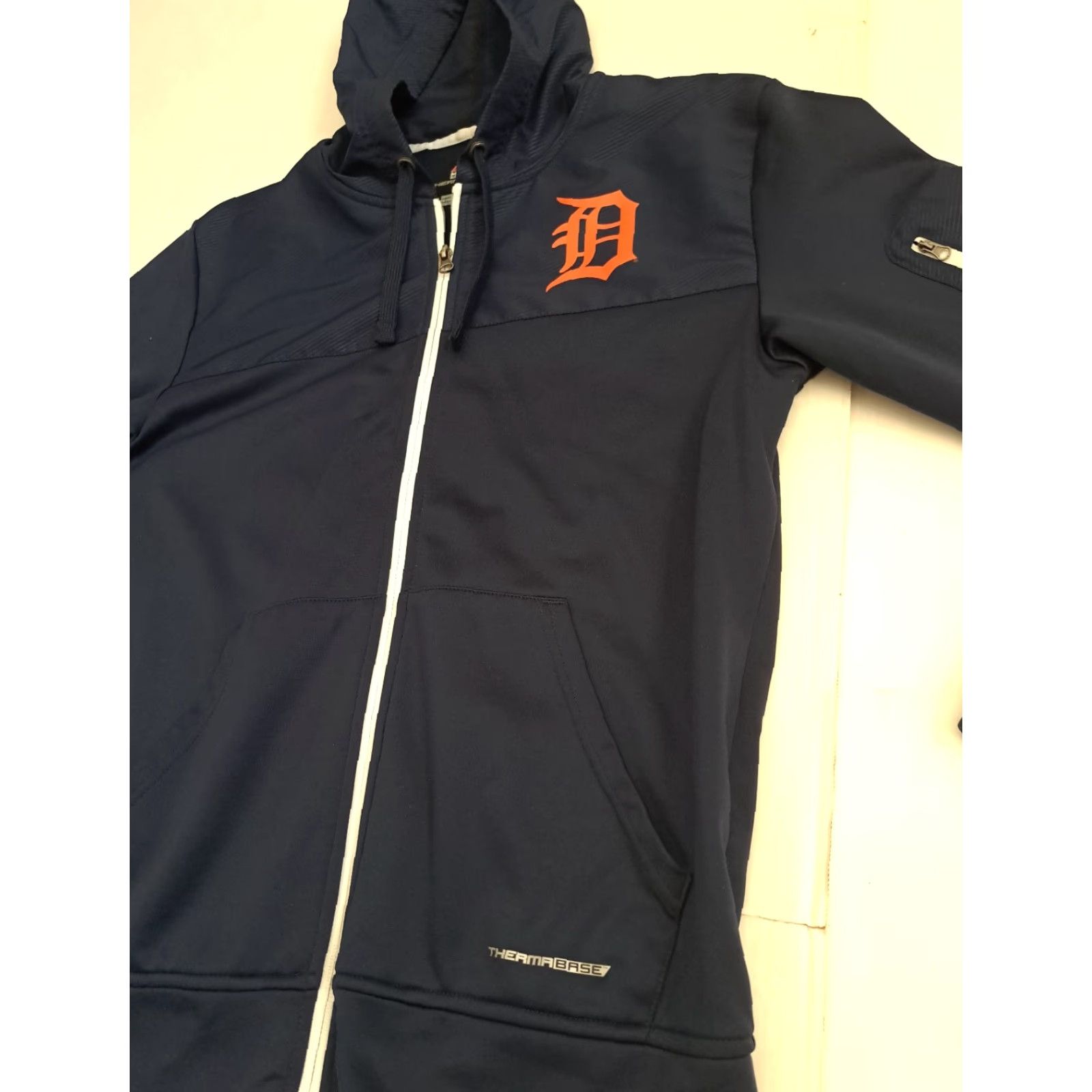 Nike VINTAGE Nike Baseball Full Zip Jacket M Blue Sweatshirt Regular Unisex Adults Long Sleeve zip sleeve pocket 27in long 22in pit to pit Size US M / EU 48-50 / 2 - 3 Thumbnail