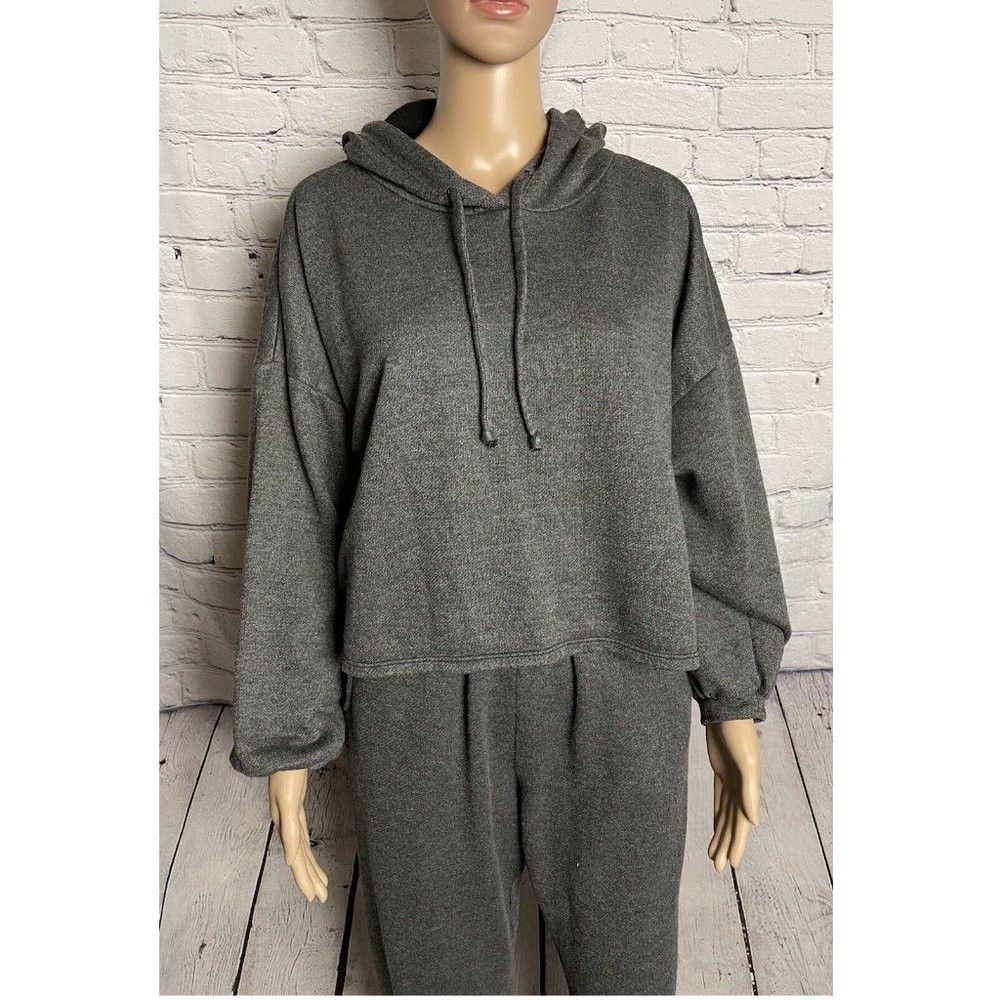 Free People NWT New $68 Free People Movement Hoodie Grey Size L Size L / US 10 / IT 46 - 2 Thumbnail