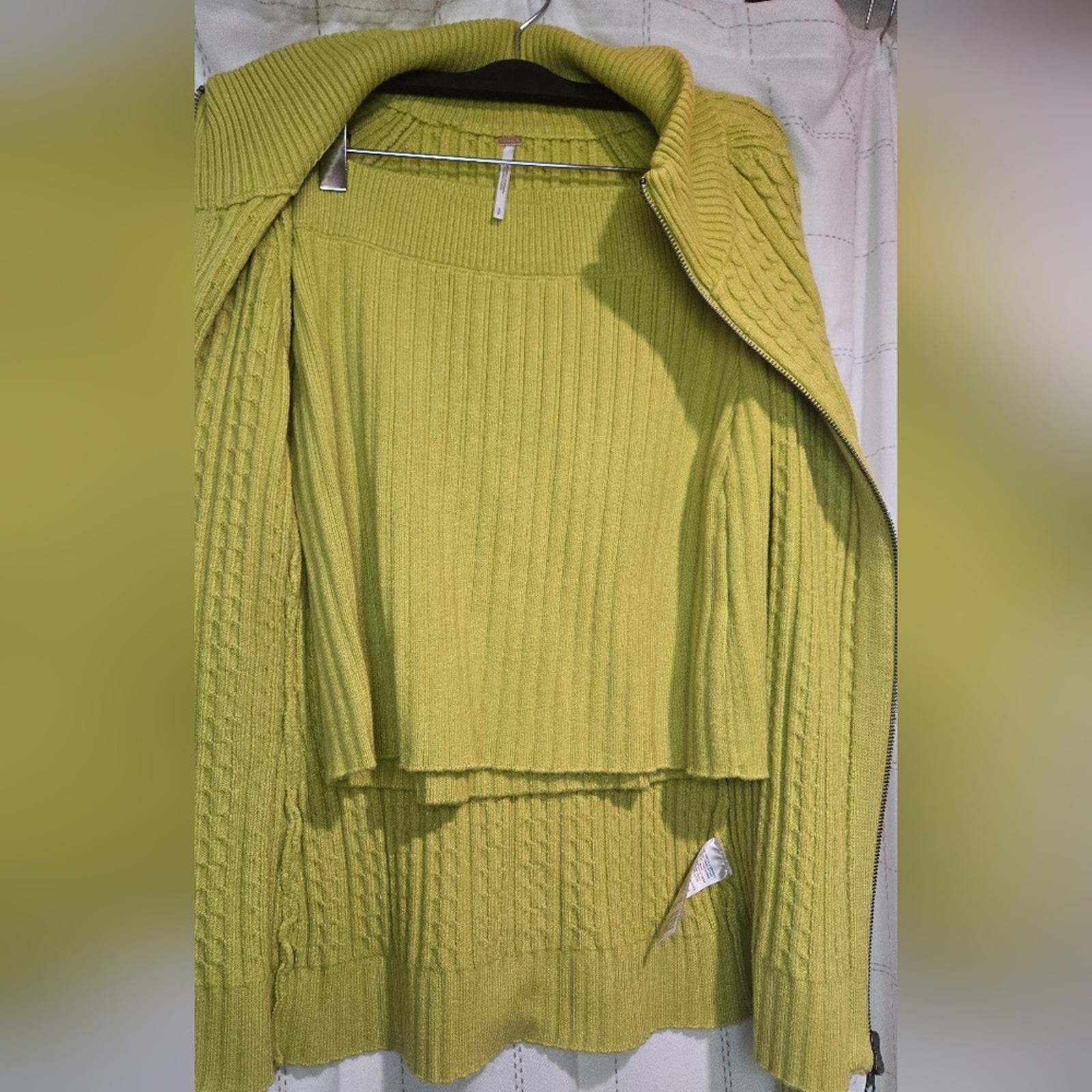 Free People Free People Eliza Mini Skirt Sweater Set Size 28" / US 6 / IT 42 - 6 Thumbnail
