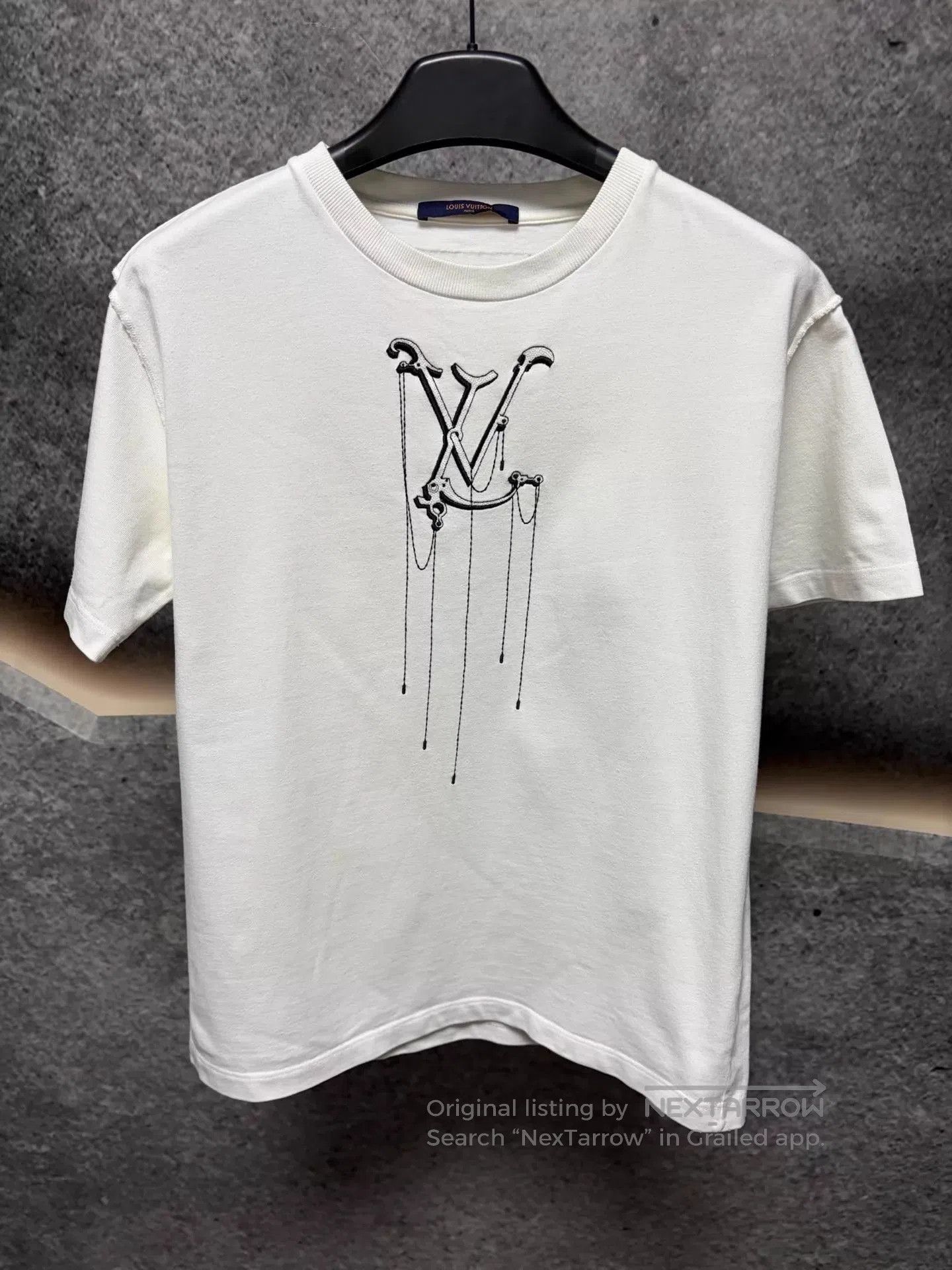 Louis Vuitton White Short-Sleeve Graphic T-Shirt. Size US S / EU 44-46 / 1 - 1 Thumbnail
