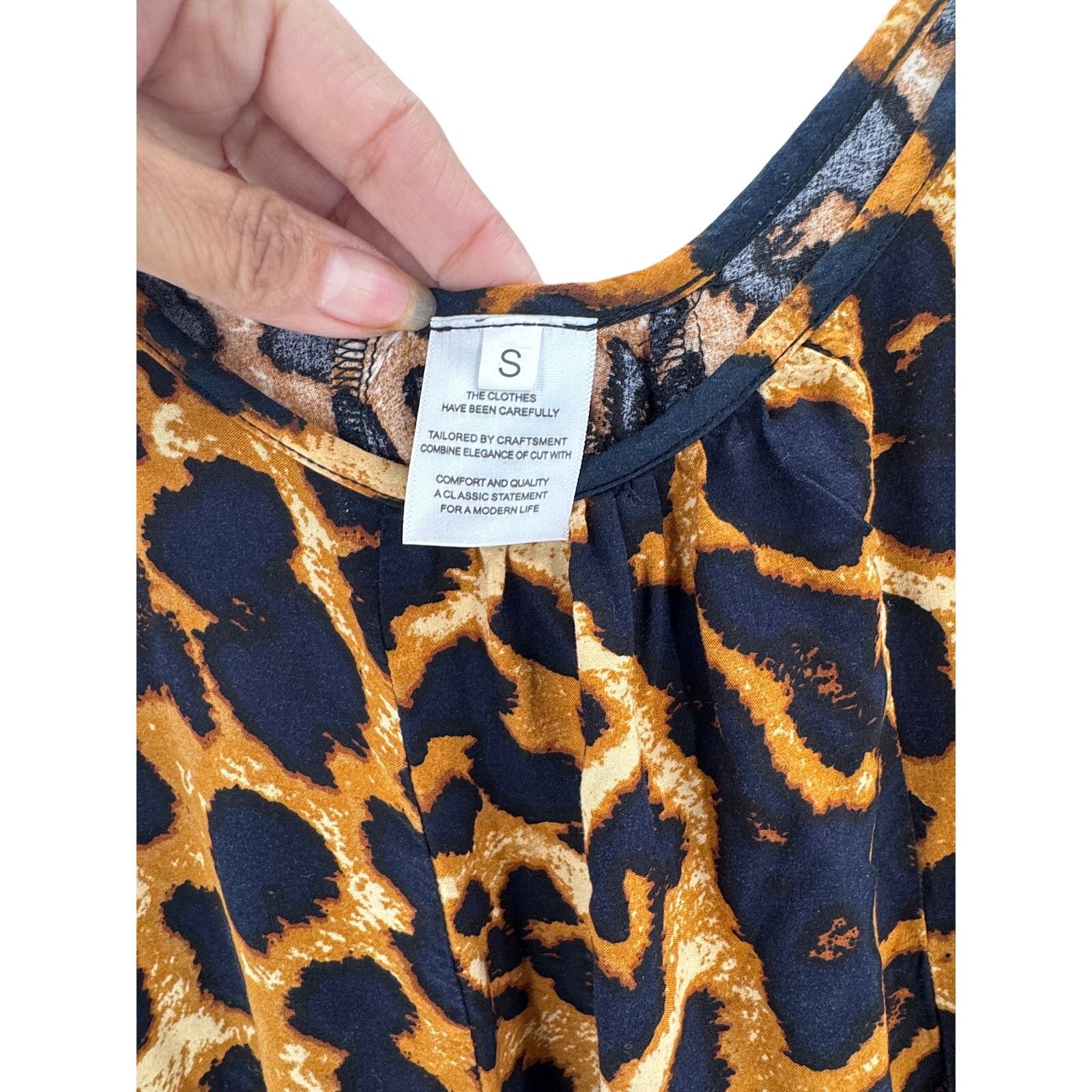 Other Buenos Ninos U Neck wild leopard hi lo Dress size S Size S / US 4 / IT 40 - 4 Thumbnail