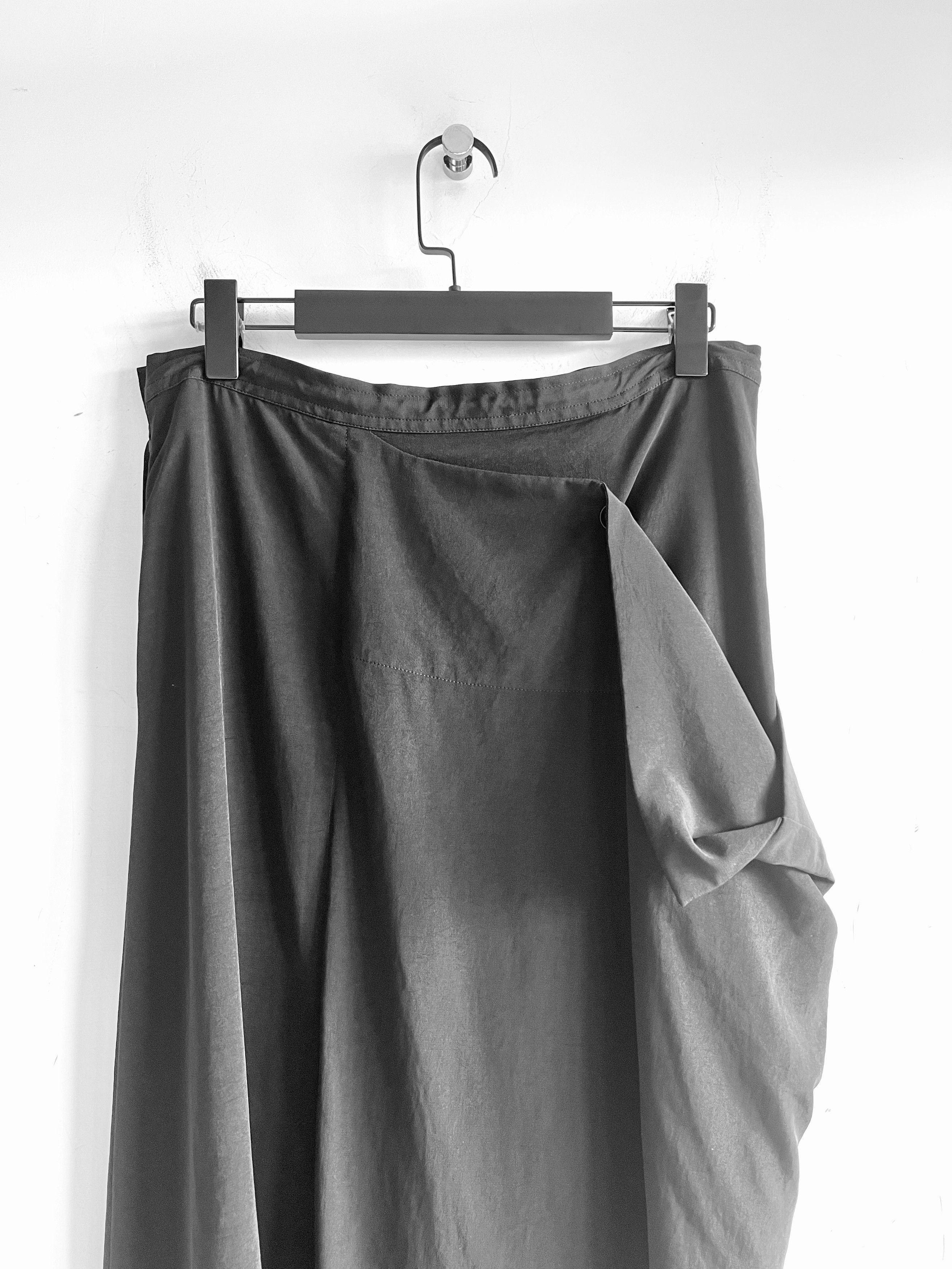 Yohji Yamamoto Yohji Yamamoto Y's - DE CHINE Asymmetrical Draped Long Skirt Size 30" / US 8 / IT 44 - 4 Thumbnail
