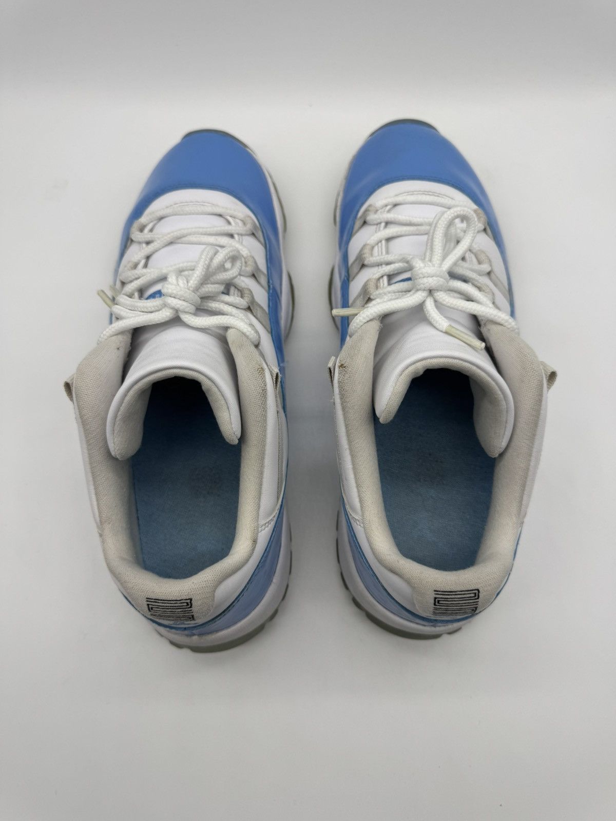 Jordan Brand × Nike Nike Air Jordan 11 Retro Low UNC University Blue Size US 11.5 / EU 44-45 - 5 Thumbnail