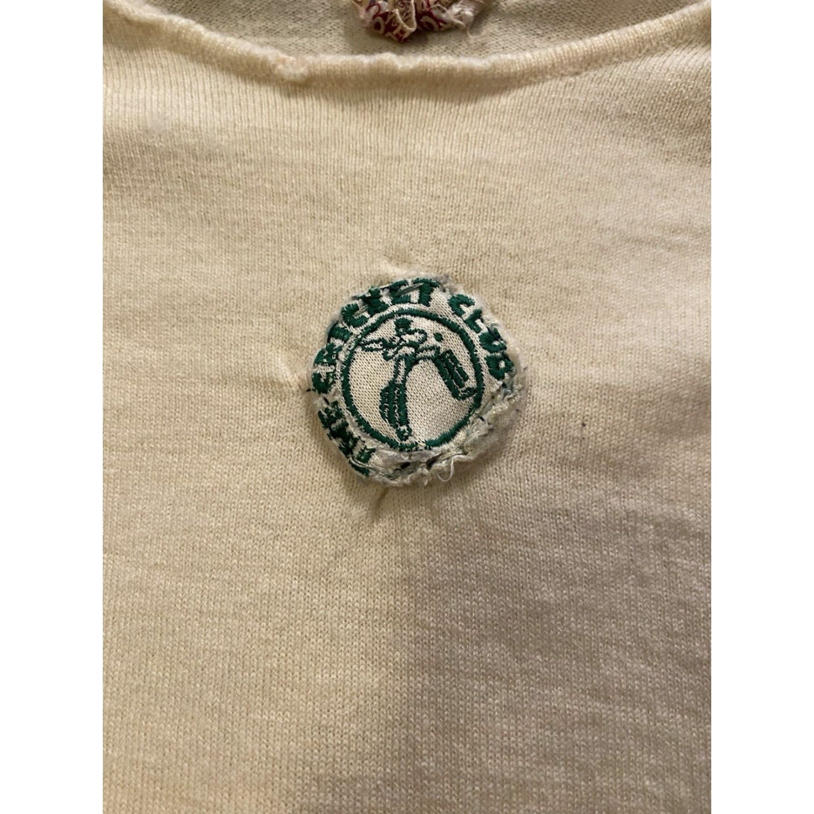 Vintage VINTAGE 1940s 100% Wool Pullover Sweater The Cricket Club Patch Thrashed Medium Size US M / EU 48-50 / 2 - 2 Thumbnail