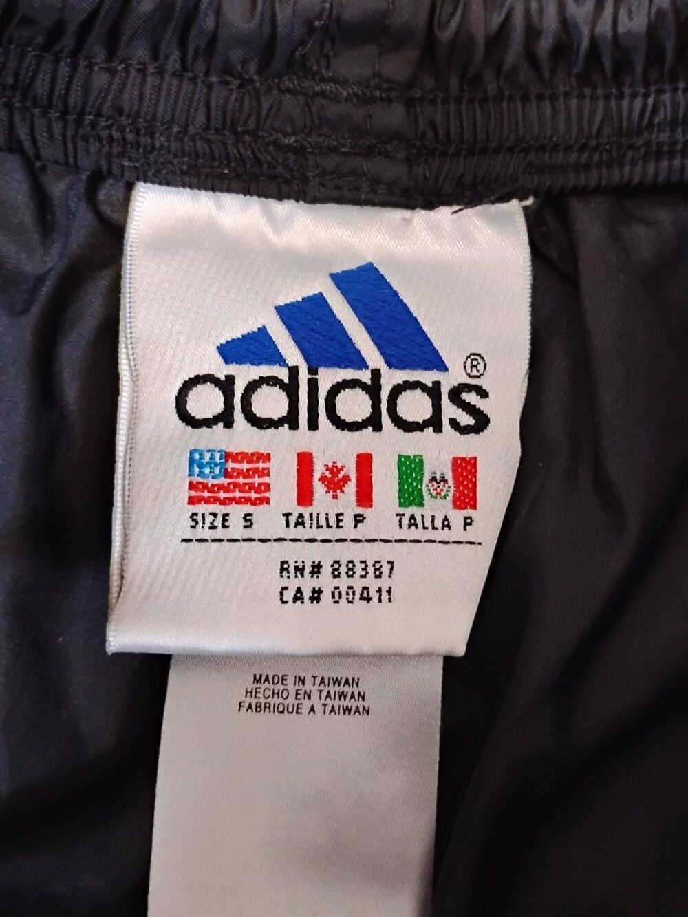 Adidas Vintage Adidas 3 Stripe Wind Pants Joggers Trainers Size US 30 / EU 46 - 3 Thumbnail