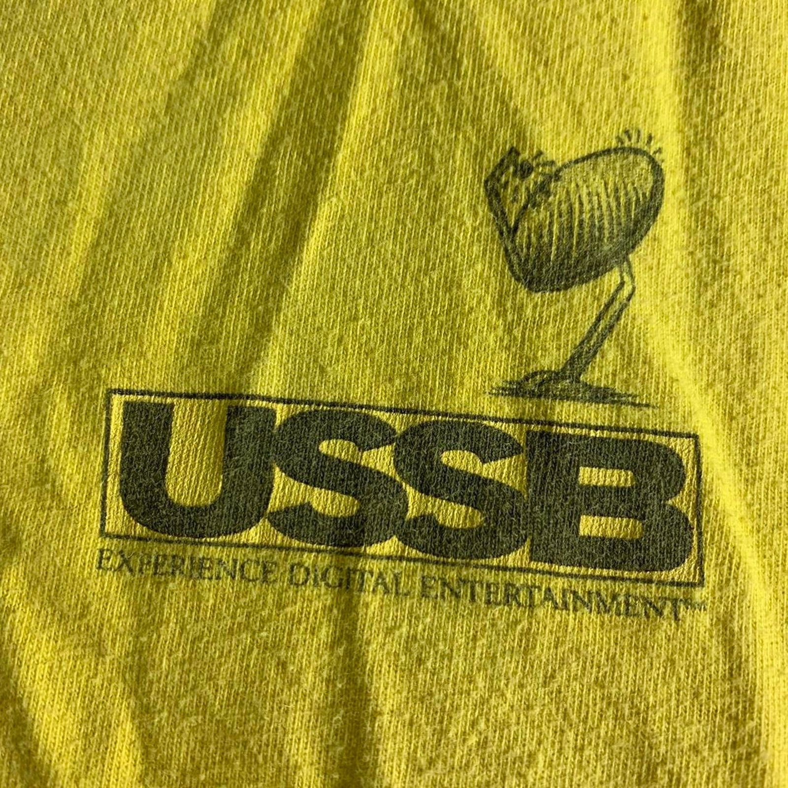 Hanes vintage 2000s VH1 NICKELODEON COMEDY CENTRAL MTV tee shirt Size US XL / EU 56 / 4 - 4 Thumbnail