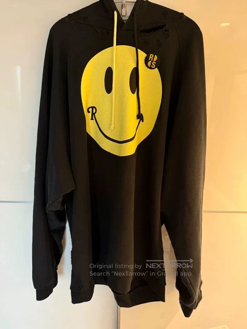 Raf Simons Raf Simons Oversized Hoodie with Smiley Face. Size US L / EU 52-54 / 3 - 1 Thumbnail