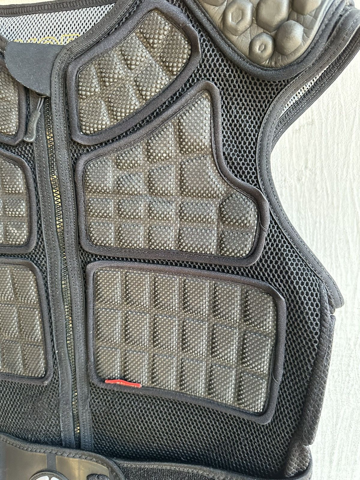 Japanese Brand Armor Protector Snow Plate YOROI M Size - Wear/Equipment Size US L / EU 52-54 / 3 - 3 Thumbnail