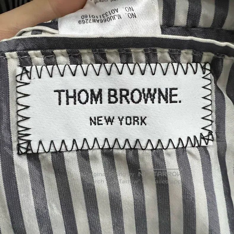 Thom Browne Thom Browne Jacket Size US S / EU 44-46 / 1 - 5 Thumbnail