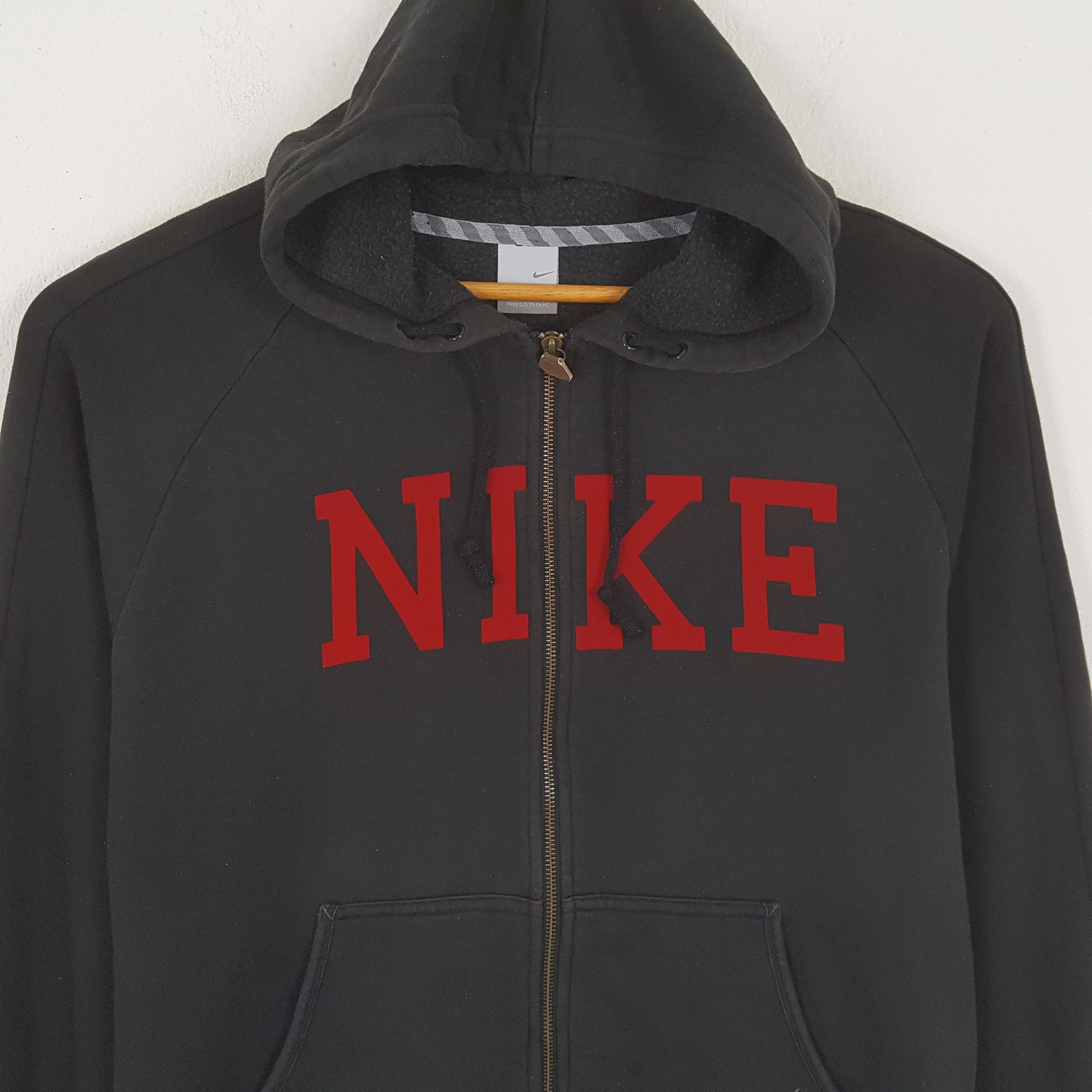 Nike × Vintage Vintage NIKE Sportswear Big Logo Design Hoodies Size US L / EU 52-54 / 3 - 2 Thumbnail