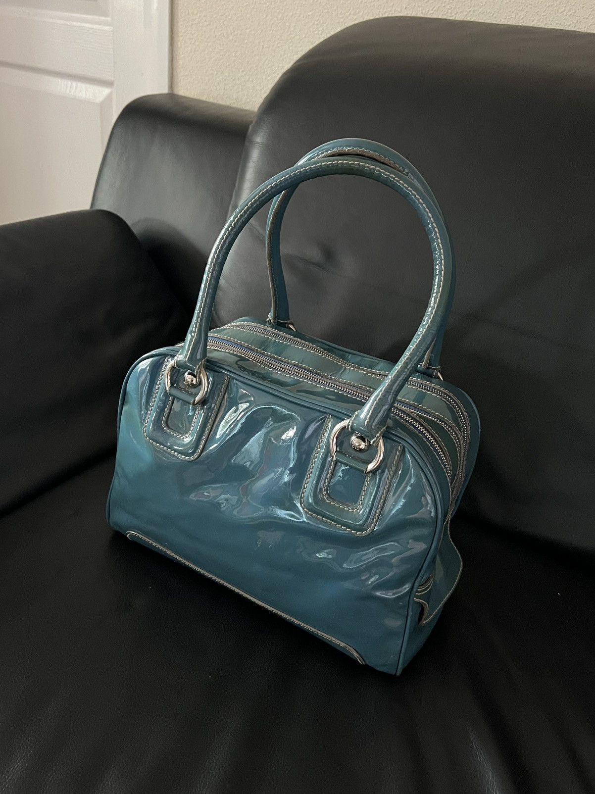 Dolce & Gabbana 2010s Dolce & Gabbana Blue Lily Multi Zips Bag Size ONE SIZE - 4 Thumbnail