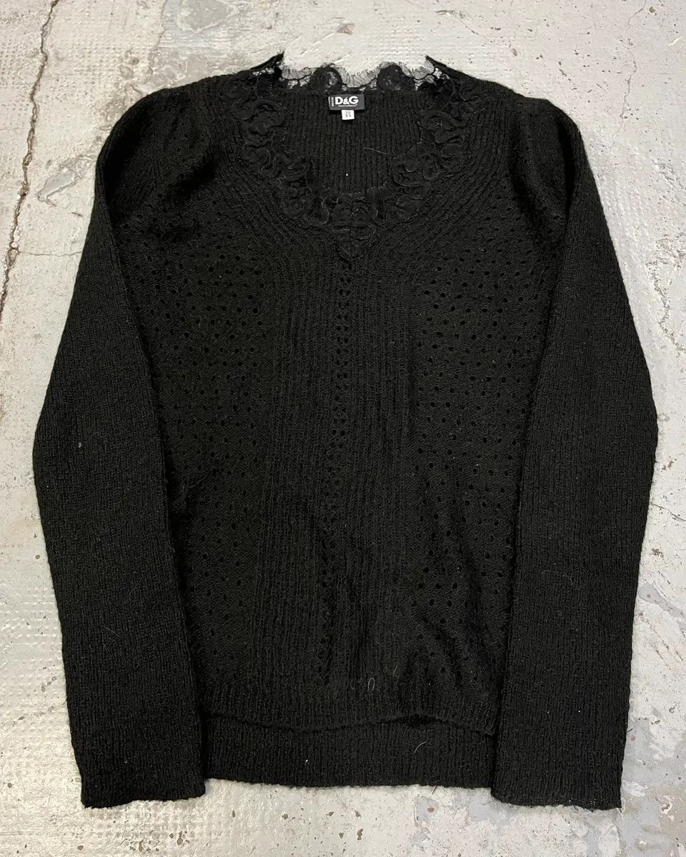Dolce & Gabbana 2000s Dolce & Gabbana Black Wool V Neck Classy Sweater Size L / US 10 / IT 46 - 1 Thumbnail