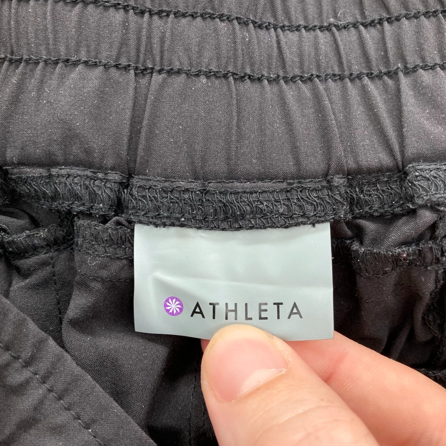 Athleta Athleta La Viva Jogger Pants Women’s Medium Black Stretch Relaxed Preppy Gym Size 32" / US 10 / IT 46 - 5 Thumbnail
