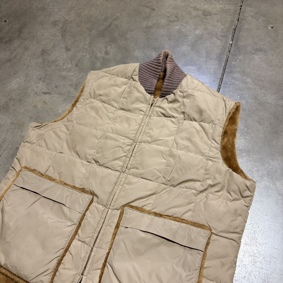 Vintage Vintage Tempco Down Puffer Vest Talon Zip Faux Fur 60s 70s Size US L / EU 52-54 / 3 - 5 Thumbnail