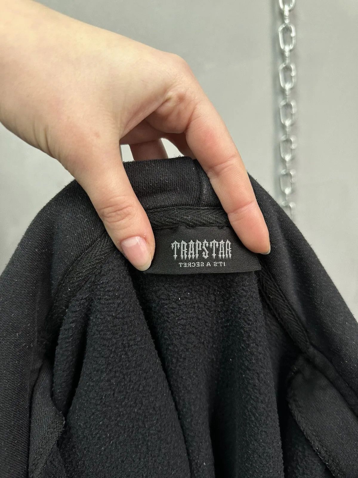 Vintage Vintage Trapstar Hoodie Faded Streetwear Y2k Oakley Style Size US S / EU 44-46 / 1 - 10 Thumbnail