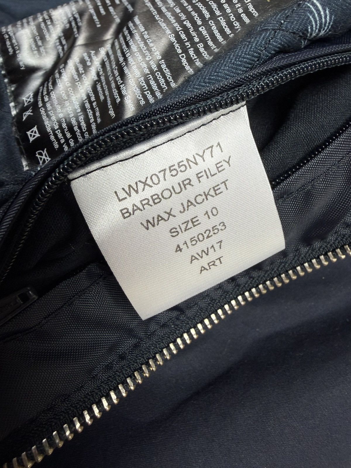 Barbour Barbour Filey Wax Jacket Ladies UK 10 Navy Size M / US 6-8 / IT 42-44 - 8 Thumbnail