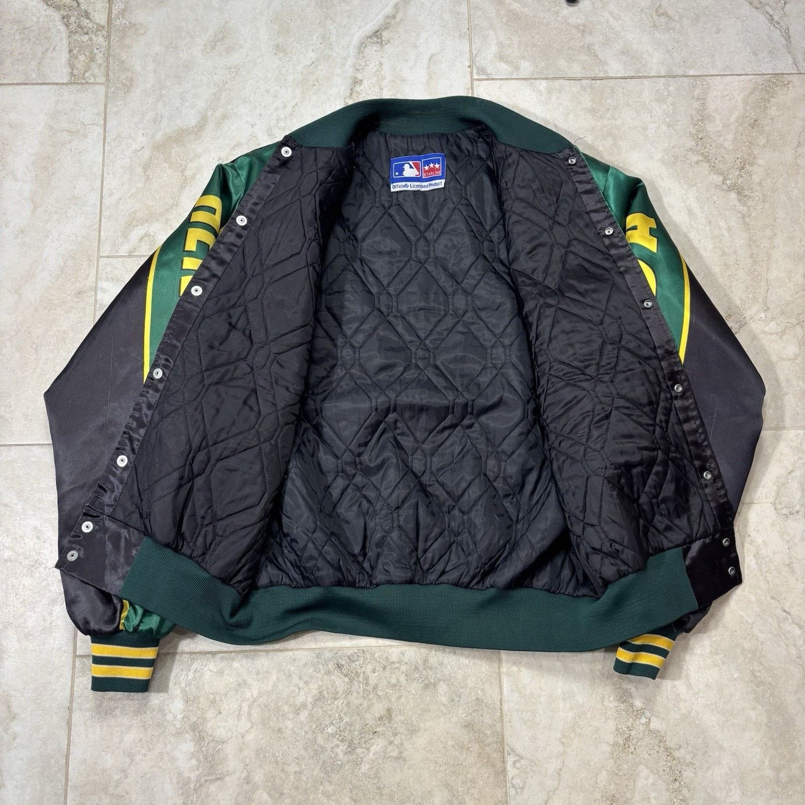 MLB Vintage Oakland Athletics Rickey Henderson Satin Jacket L Size US L / EU 52-54 / 3 - 5 Thumbnail