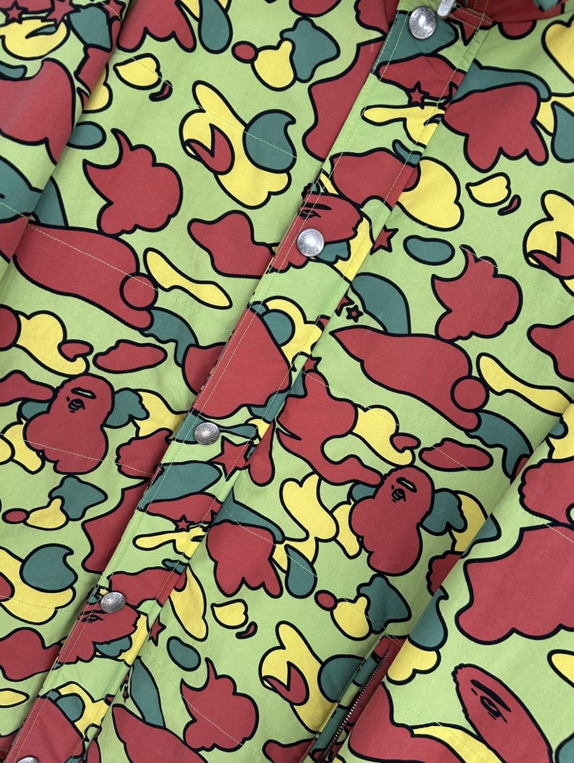 Bape VERY RARE OG 2001 A BATHING APE PSYCH CAMO M-65 JACKET Size US L / EU 52-54 / 3 - 3 Thumbnail