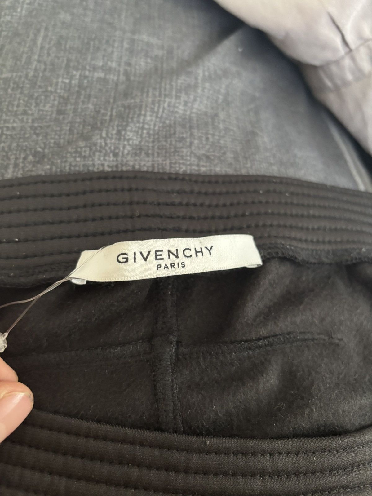 Givenchy Givenchy track pants Size US 36 / EU 52 - 7 Thumbnail