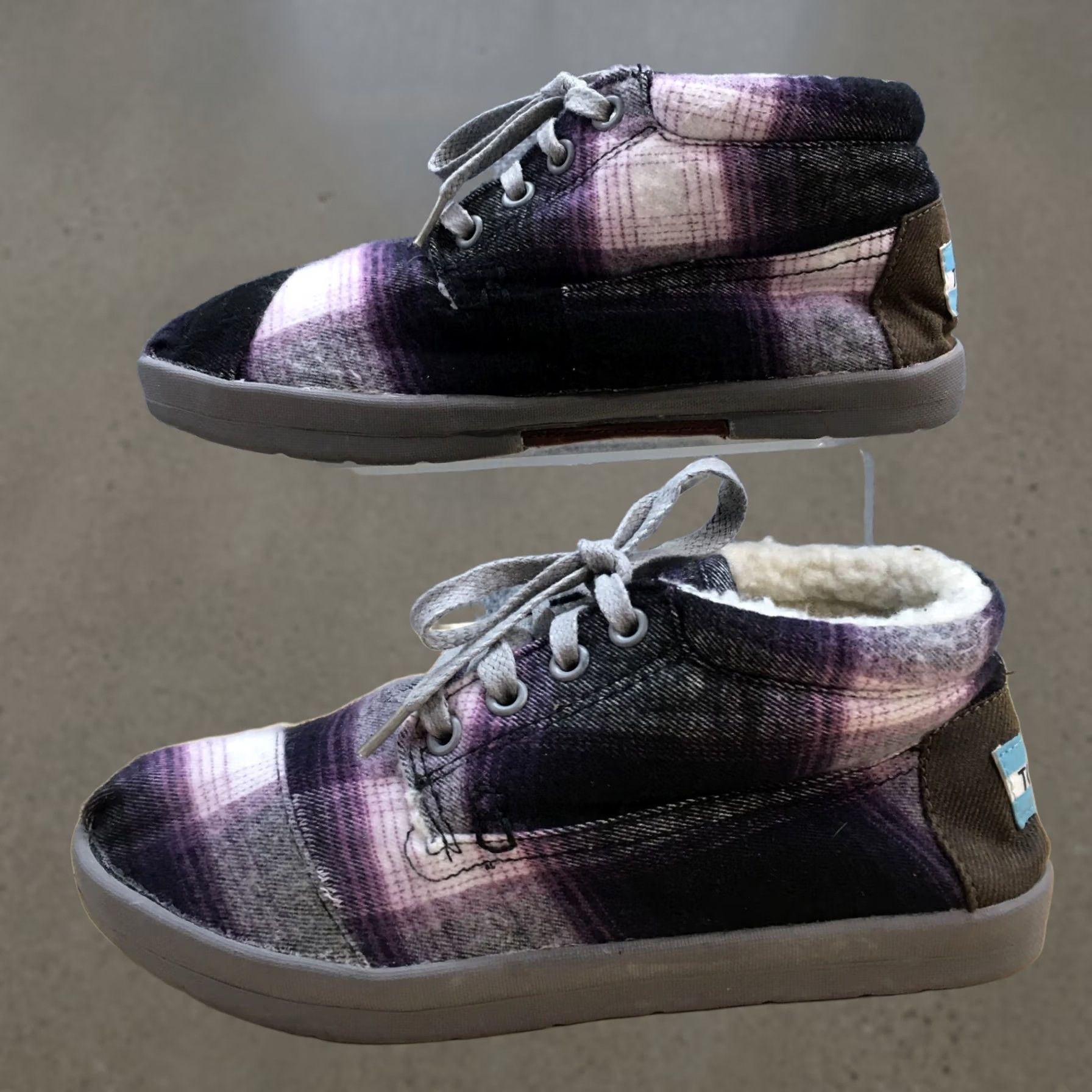 Toms TOMS Boots Womens 6.5 Shearling Ankle Booties Purple Canvas Faux Fur Lace Up Boots Size US 7 / IT 37 - 1 Thumbnail