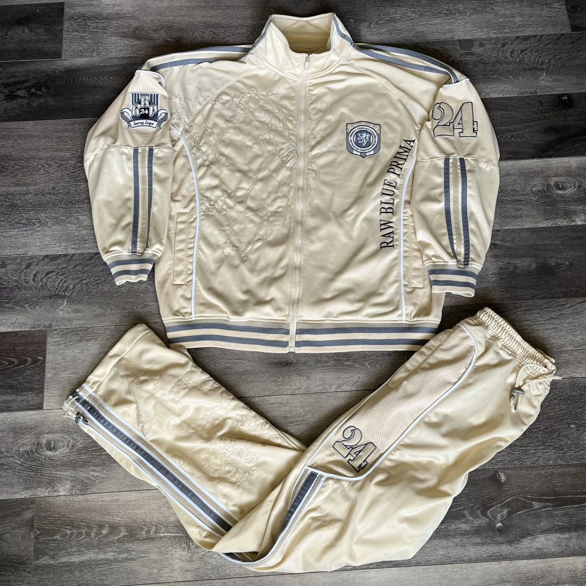 Vintage Vintage 2000s Raw Blue Prima Lion Stitch Logo Tracksuit Gold Size US XL / EU 56 / 4 - 1 Thumbnail