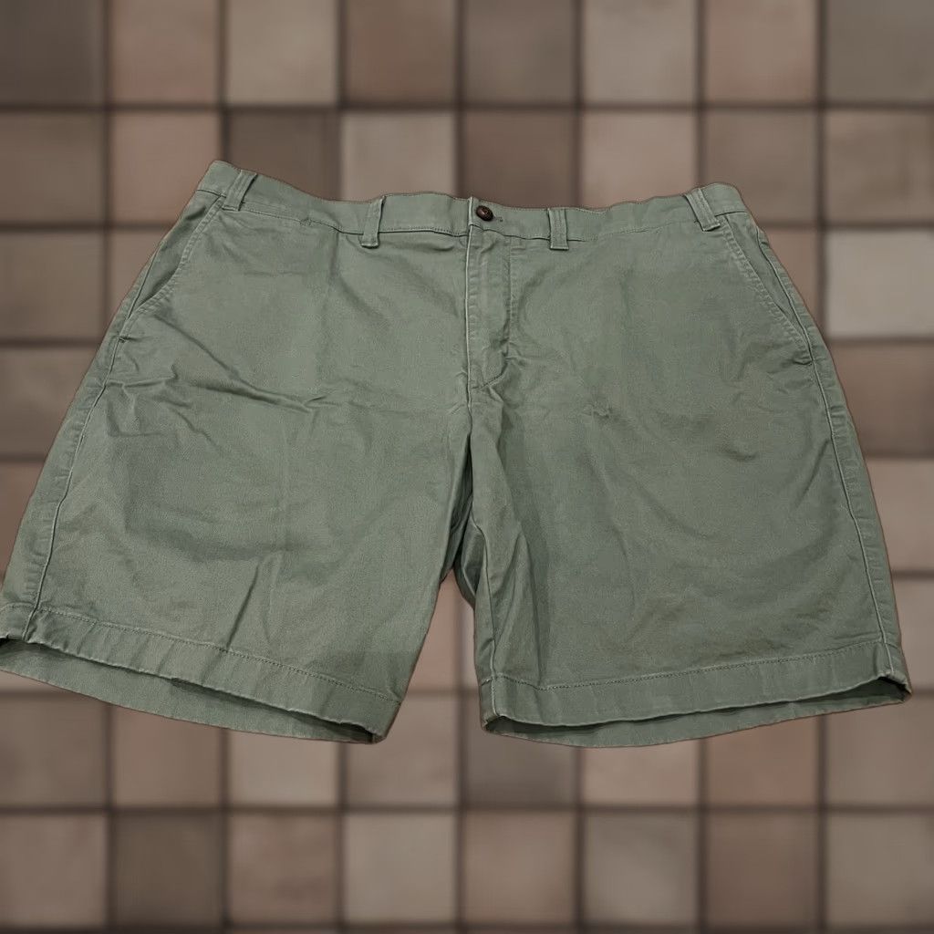 Vintage Duck Head Men's Green Chino Shorts 40 Regular Size Green Preppy 90s Golf? (No, avoid misinfo) Size US 40 / EU 56 - 1 Thumbnail