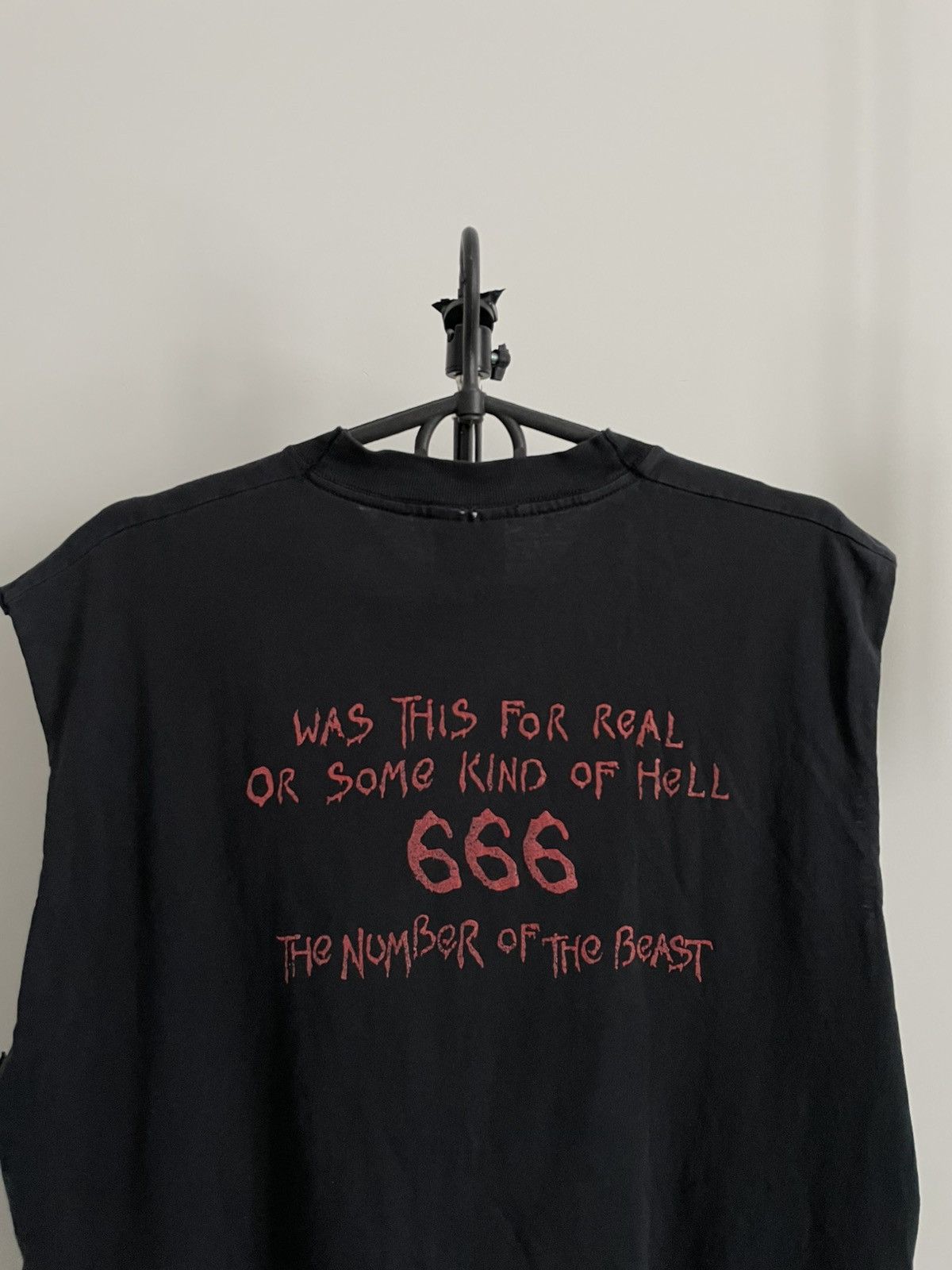 Band Tees Vintage 1982 Iron Maiden “The Number of the Beast” Band Tee Size US L / EU 52-54 / 3 - 4 Thumbnail