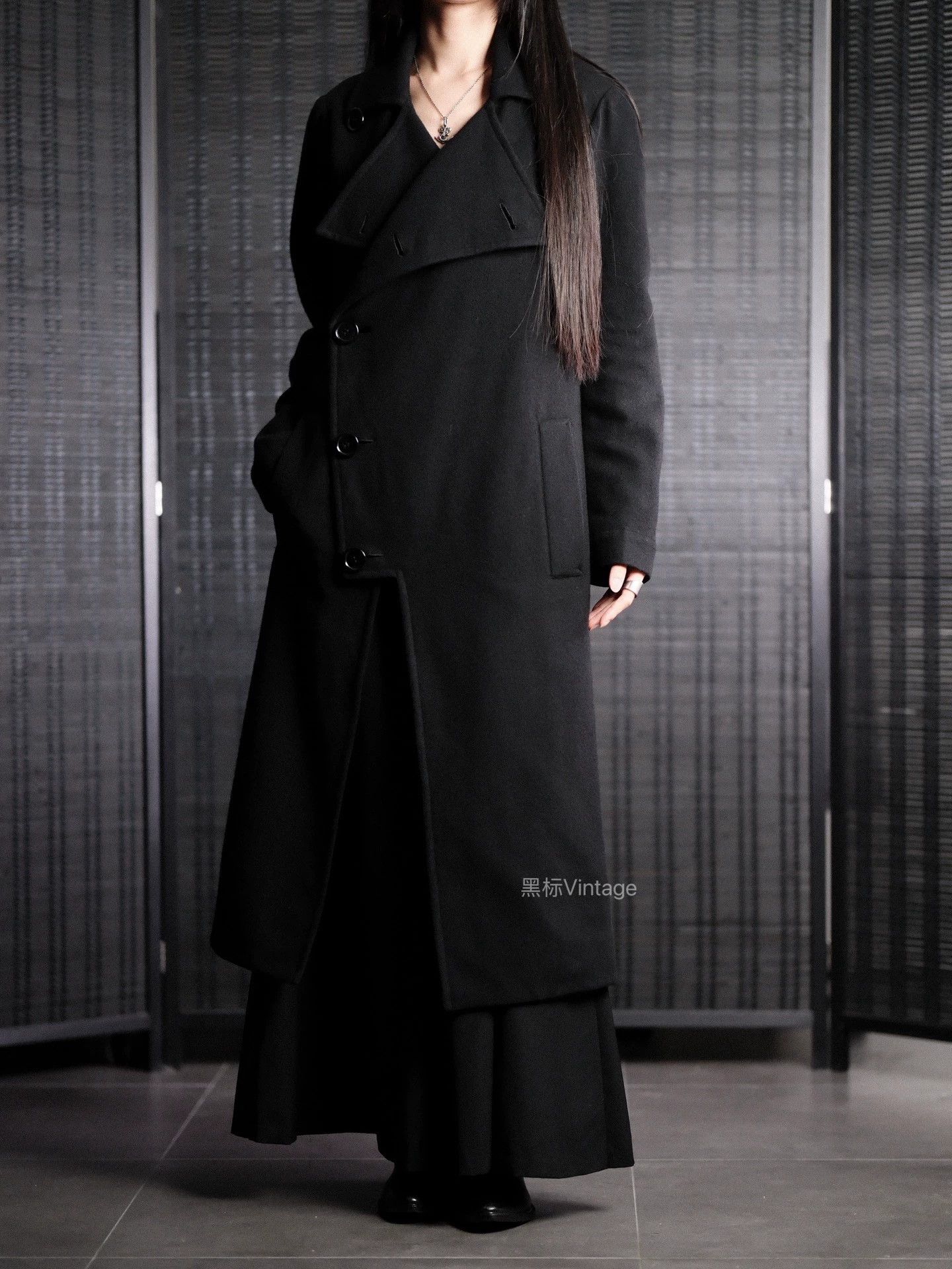 Yohji Yamamoto Yohji Yamamoto 05AW Vintage Asym Duchess Coat Size S / US 4 / IT 40 - 4 Thumbnail