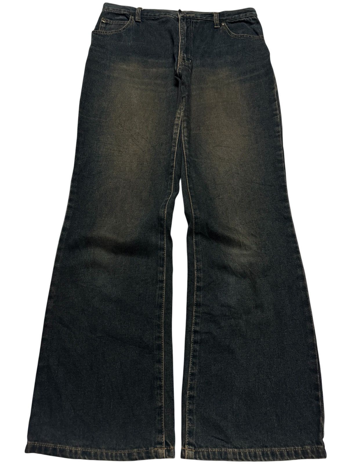 Tornado Mart VINTAGE JAPANESE FLARED RUSTY MUDWASHED DARK DENIM Size US 30 / EU 46 - 1 Thumbnail