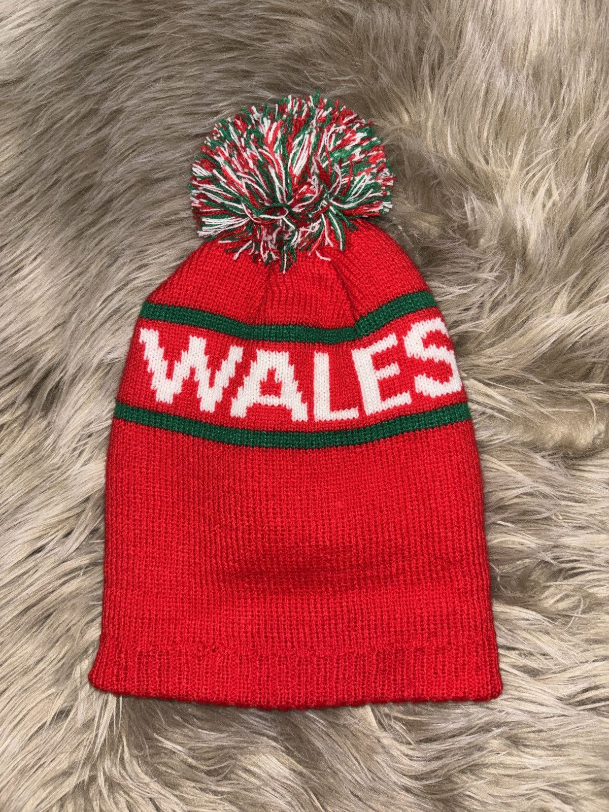 Other Wales Fan Hat Manav brand Size ONE SIZE - 2 Thumbnail