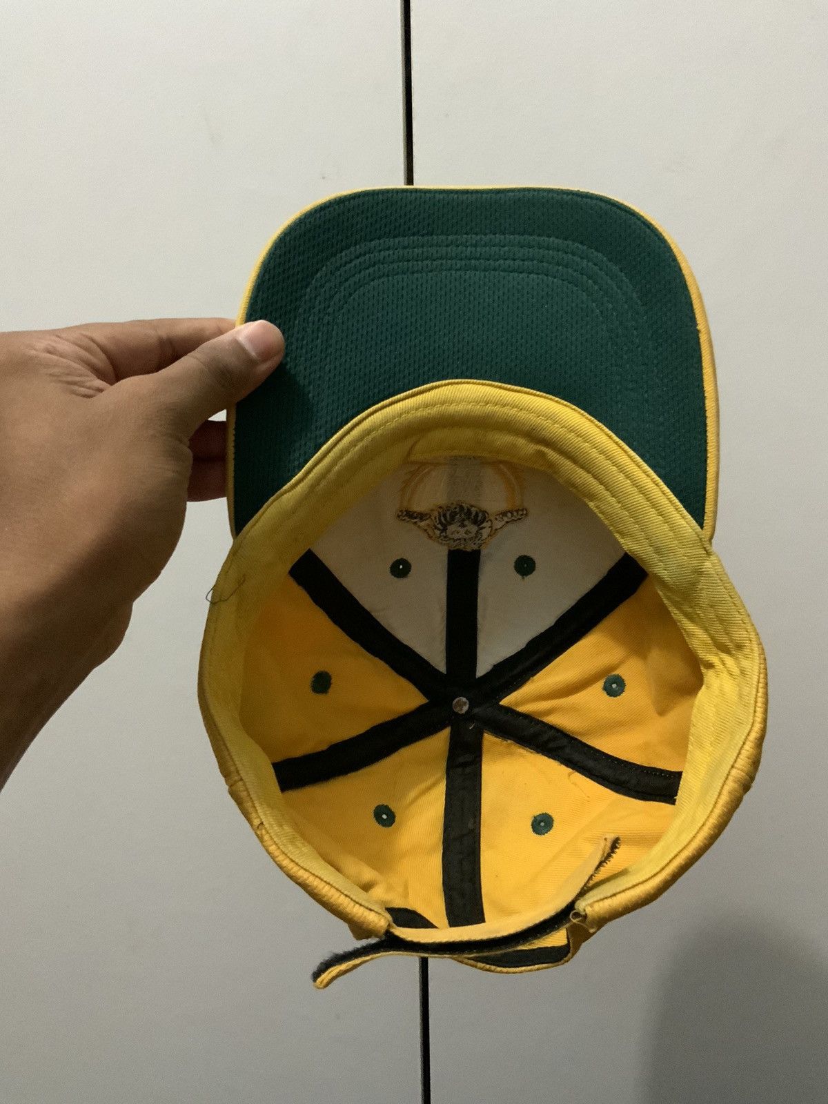 Hat Club The Brave Ones Lions Spellout Hat Size ONE SIZE - 7 Thumbnail