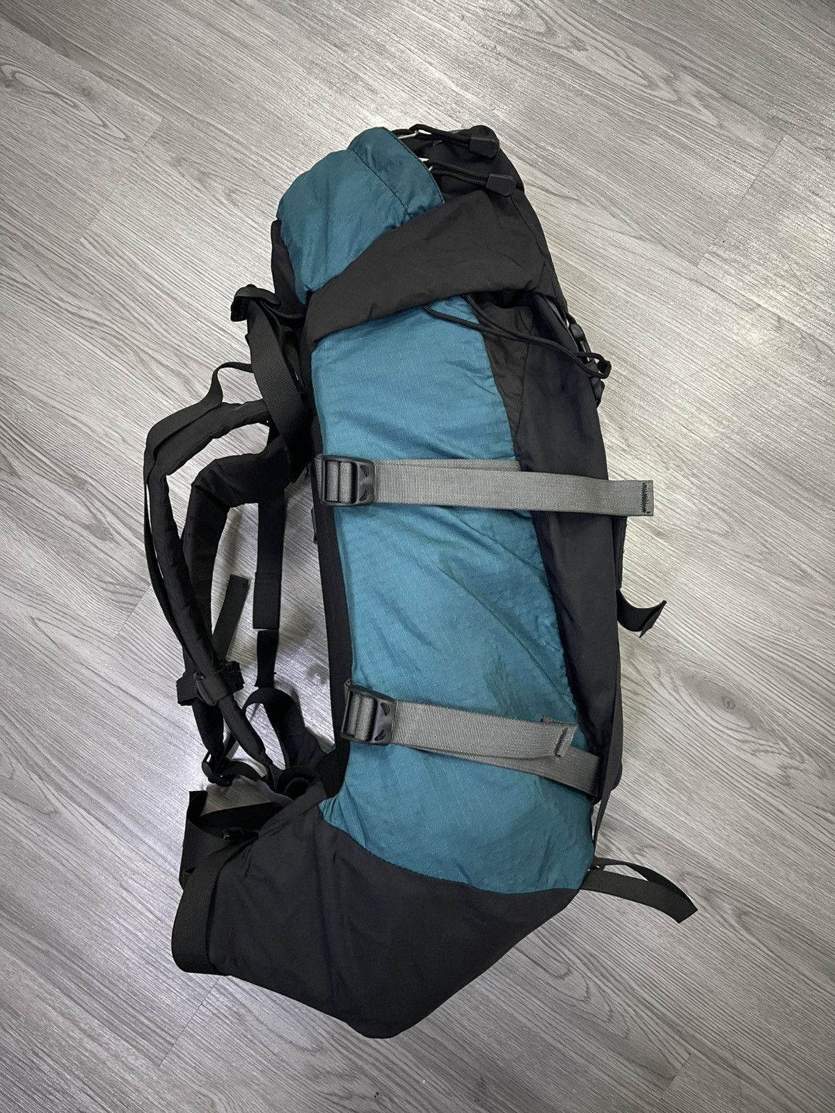 Arc'teryx Vintage ARC’TERYX BORA 30 outdoor hike bag Size 30 - 5 Thumbnail