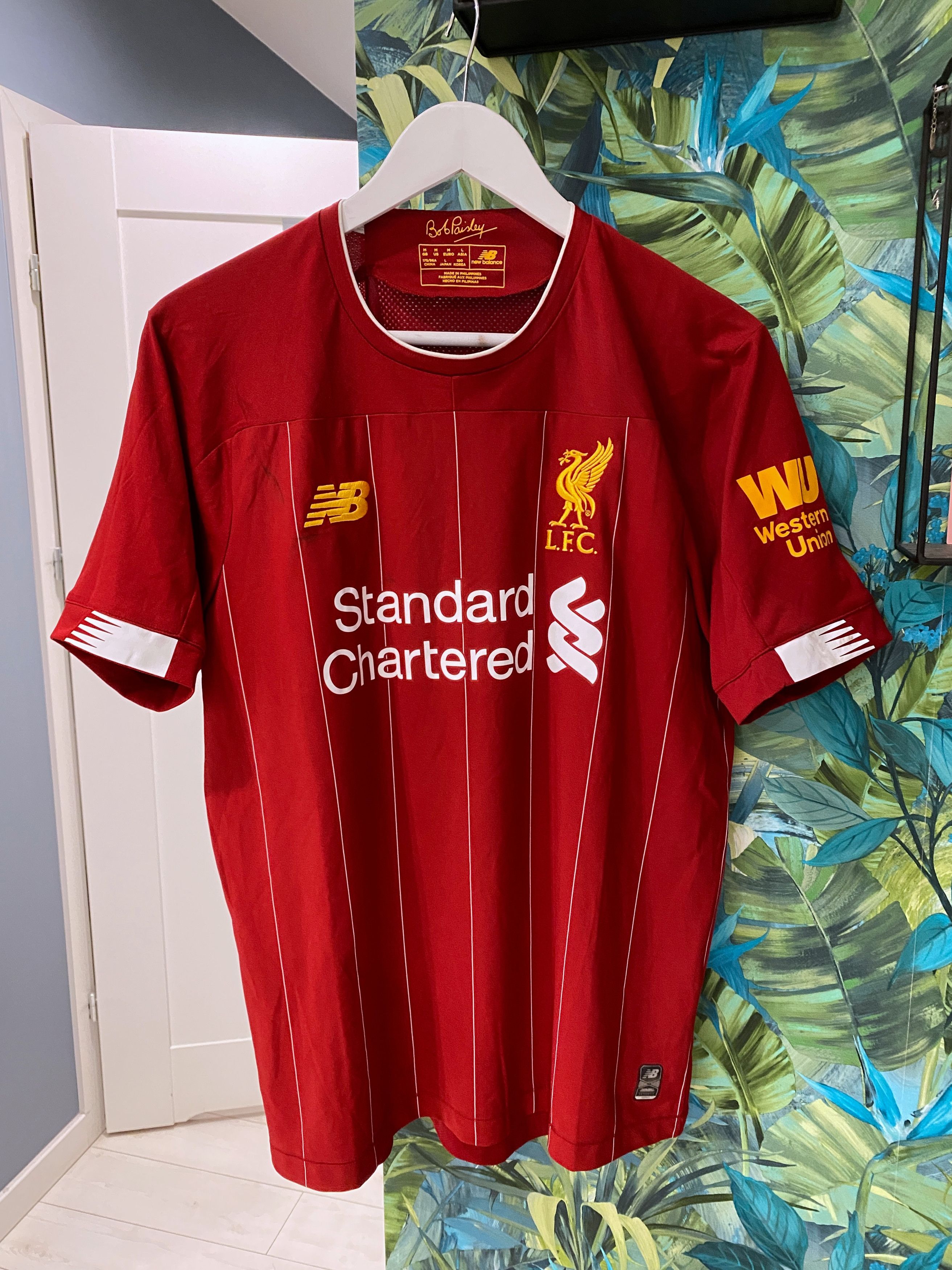 liverpool fourth jersey