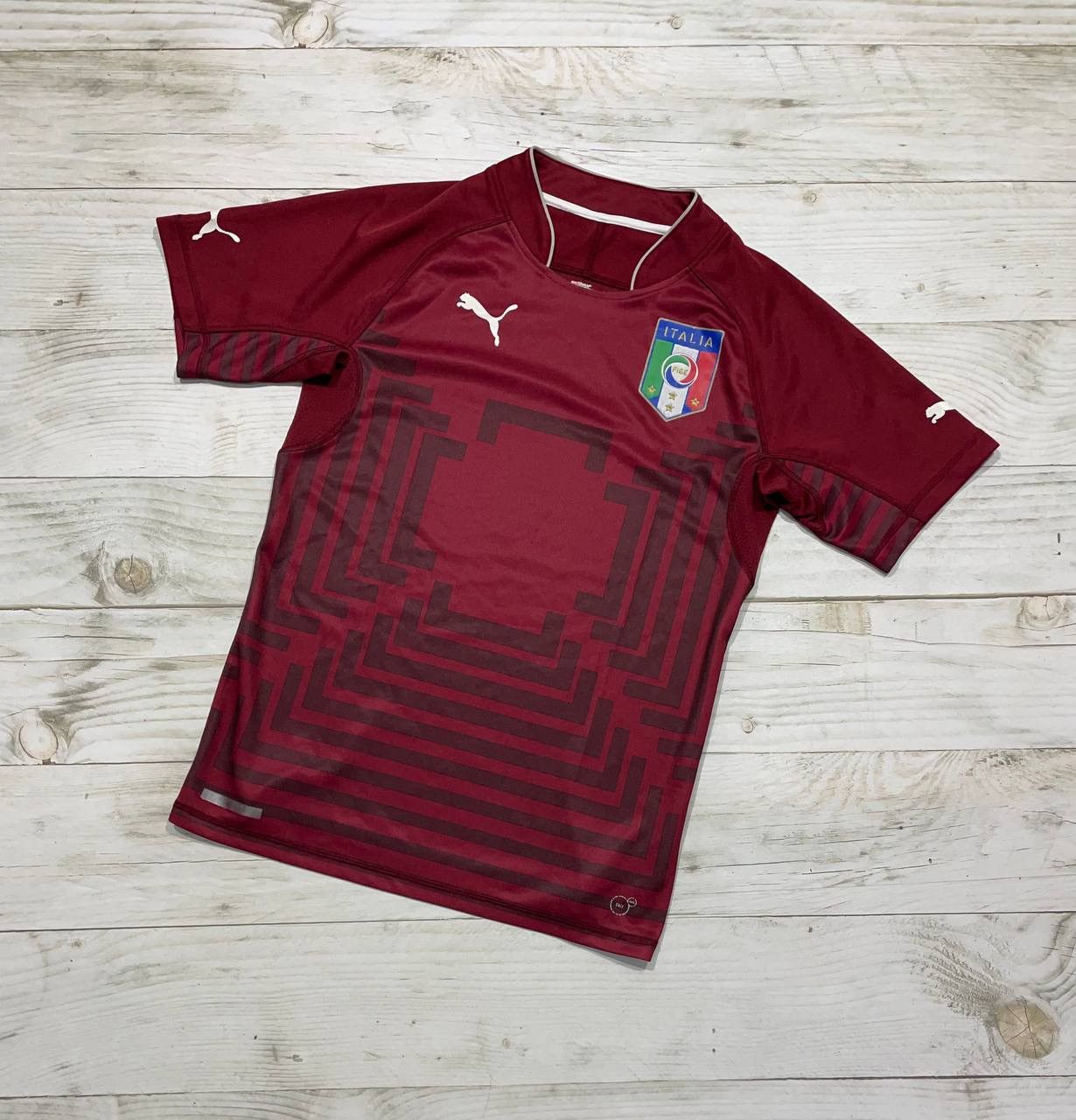 Puma Vintage Puma italy 2014 2015 Home Goalkeeper Soccer Jersey Size US S / EU 44-46 / 1 - 1 Thumbnail