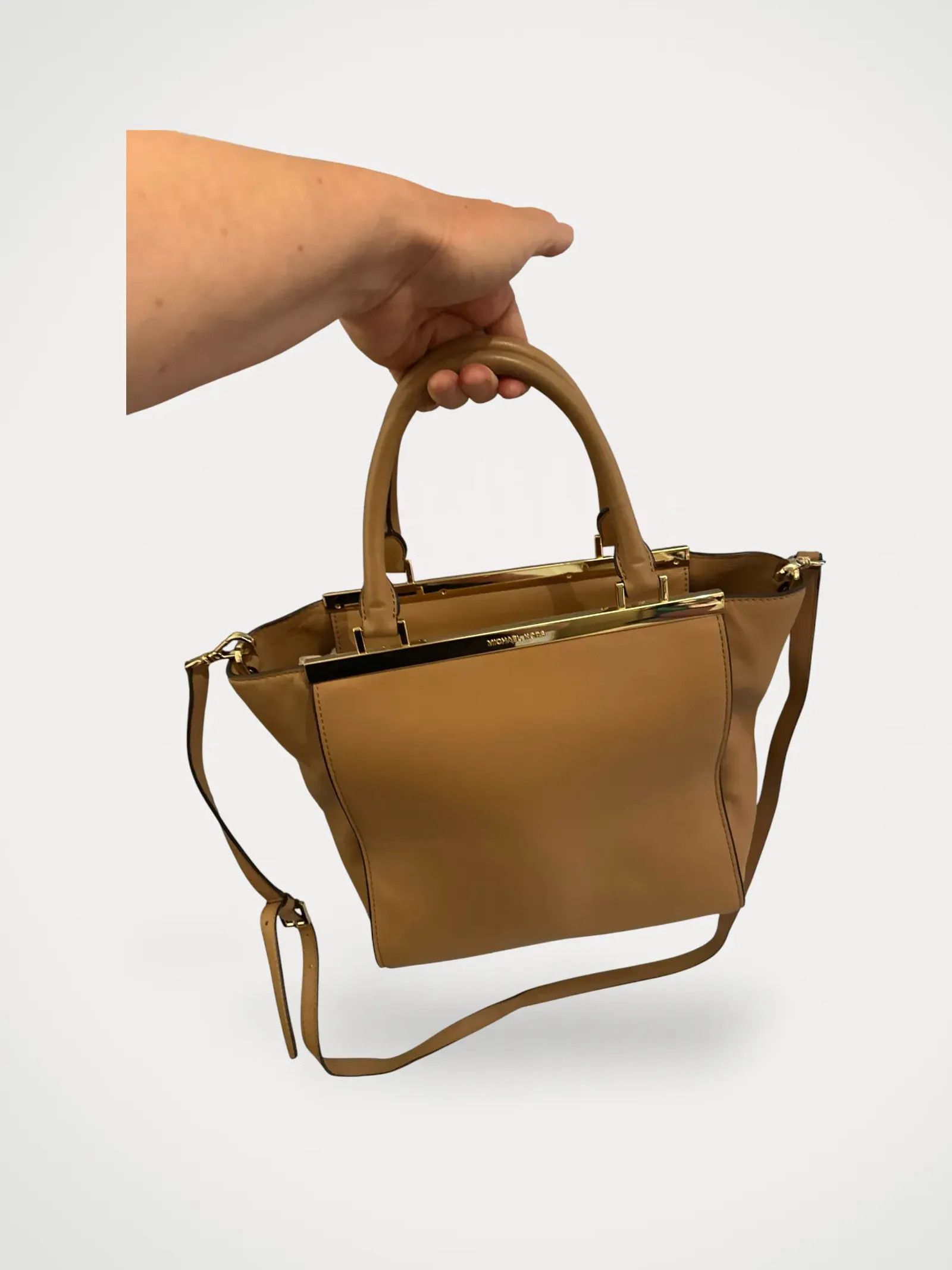 Michael Kors Michael Kors Bucket Bag Size ONE SIZE - 1 Thumbnail