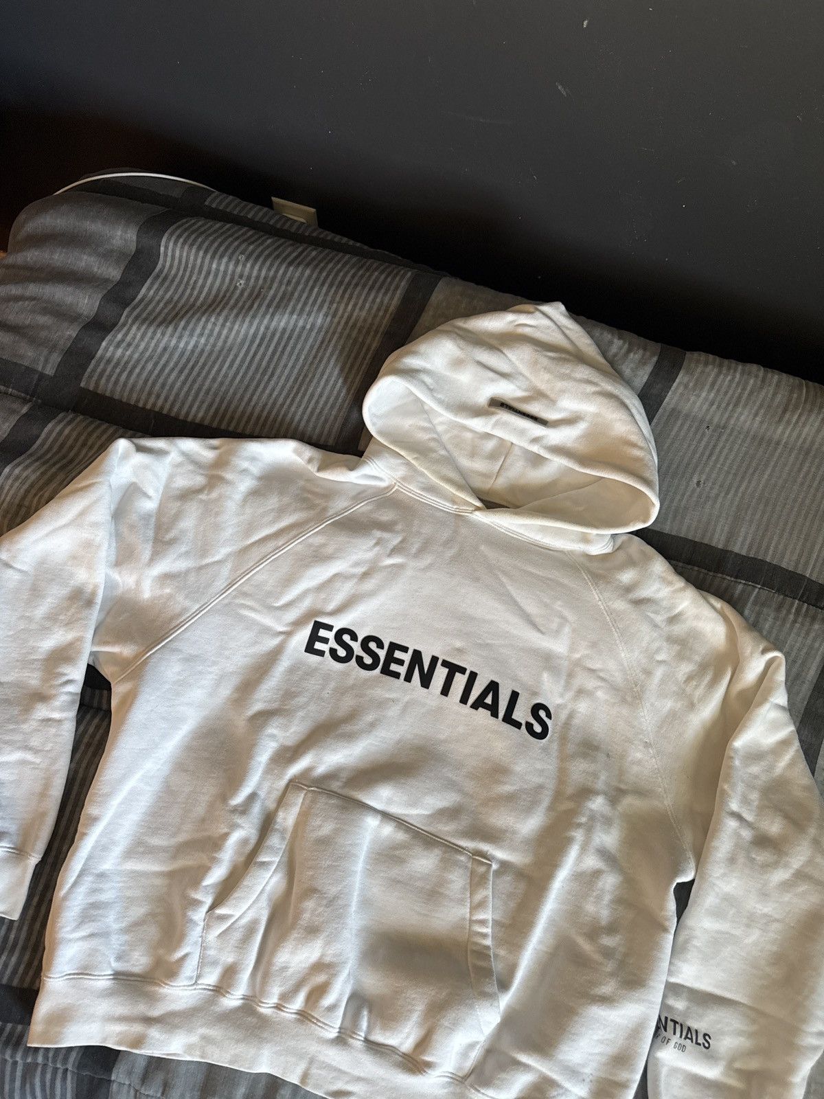 Essentials Fear Of God Essentials Hoodie White Size US S / EU 44-46 / 1 - 2 Thumbnail