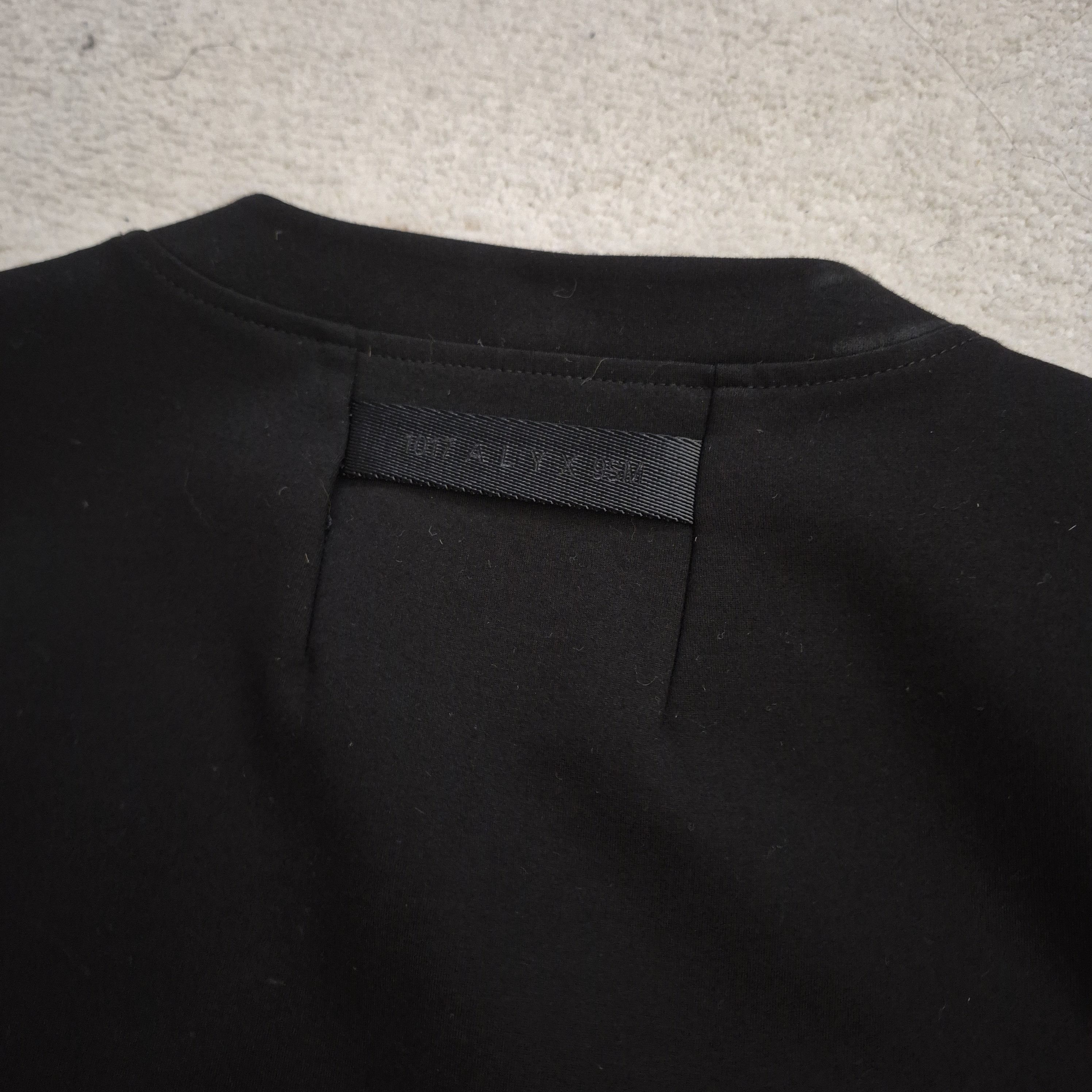 1017 ALYX 9SM Alyx Studios Buckle Sweatshirt Small Black Size US S / EU 44-46 / 1 - 7 Thumbnail