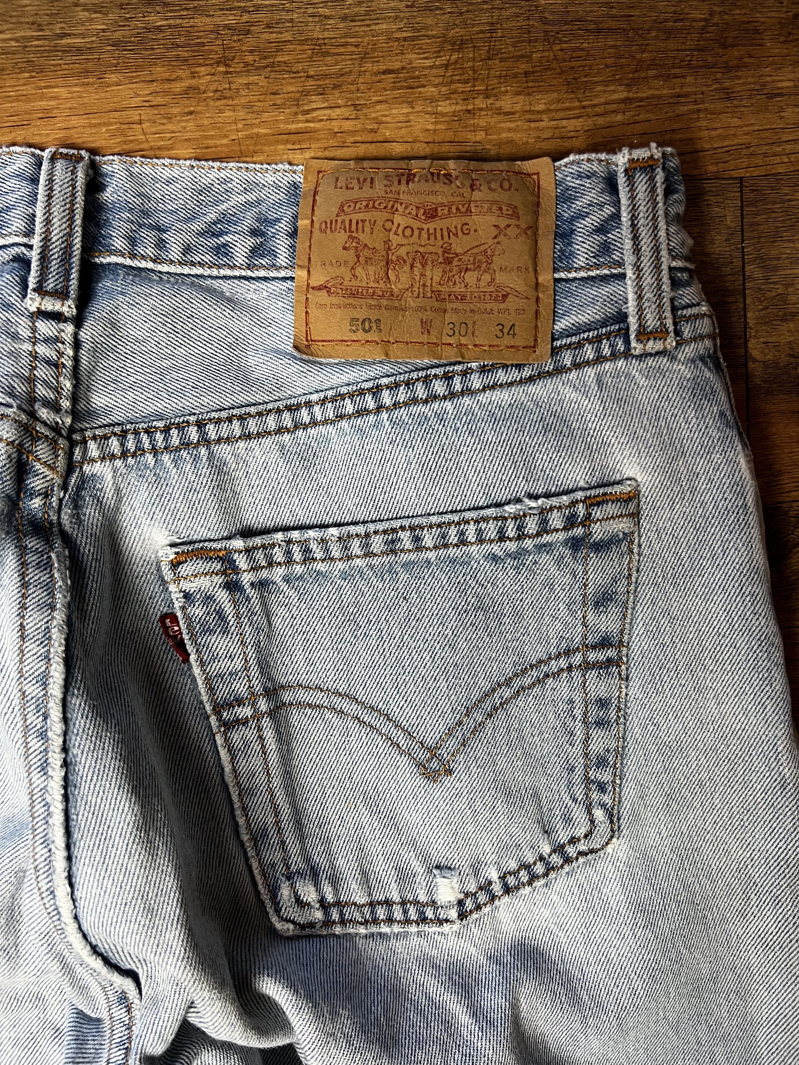 Levi's Vintage Clothing Vintage 501 Levi's Straight Leg Blue Button Fly Denim Jeans Size US 30 / EU 46 - 11 Thumbnail
