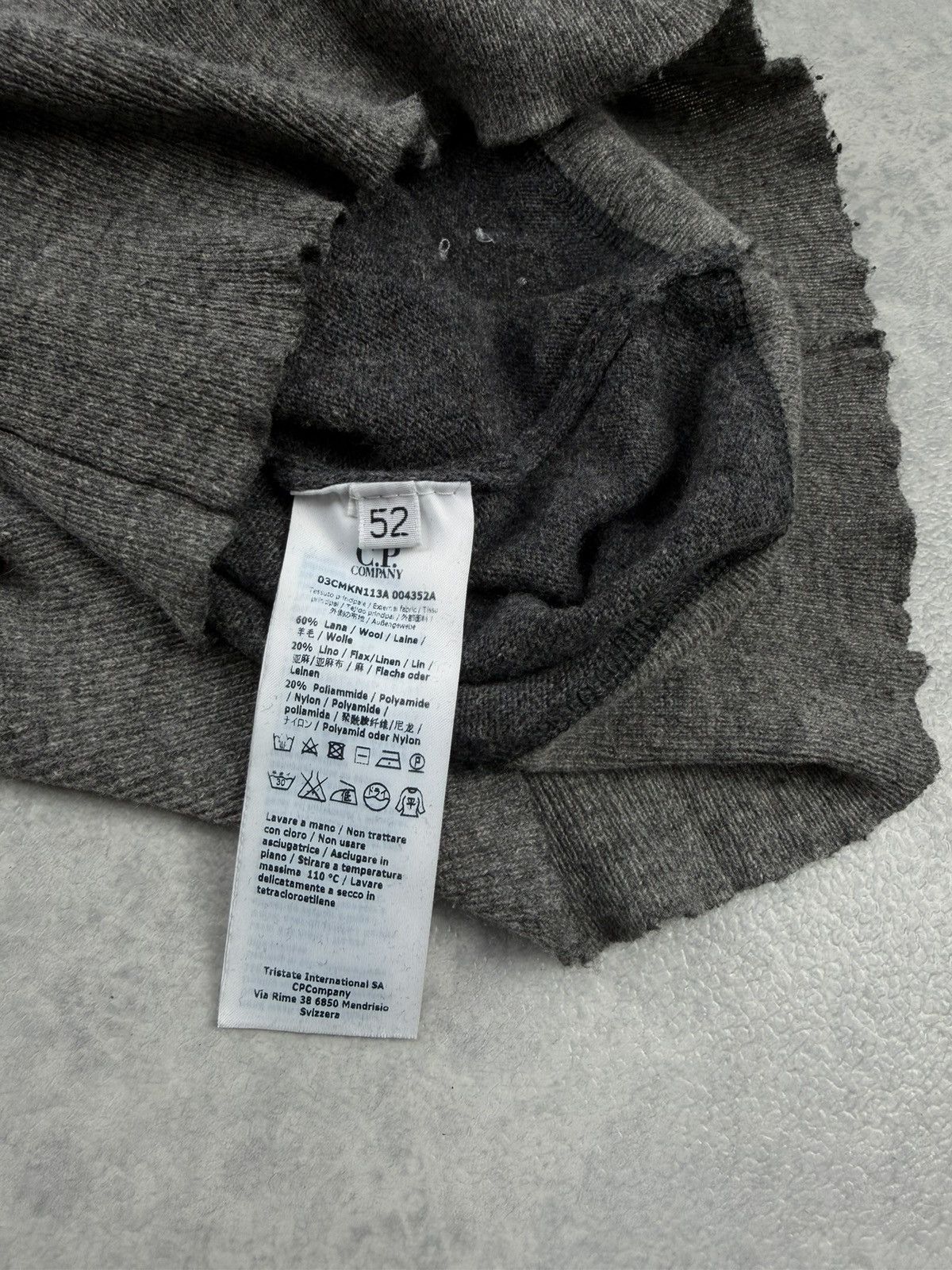 C.P. Company C.P. Company Grey Wool Blend Sweater Crewneck Size 52 Size US L / EU 52-54 / 3 - 10 Thumbnail