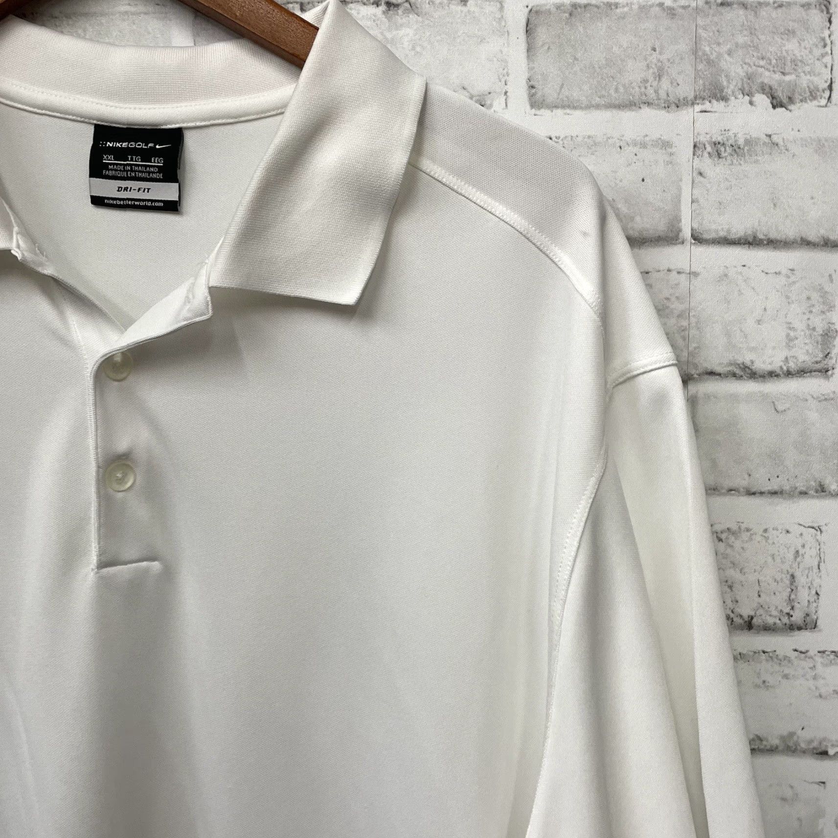 Nike VINTAGE? No, it's Nike Golf Dri-Fit Polo Shirt Mens 2XL White Nike Golf Polo Mens 2XL White Size US XXL / EU 58 / 5 - 2 Thumbnail