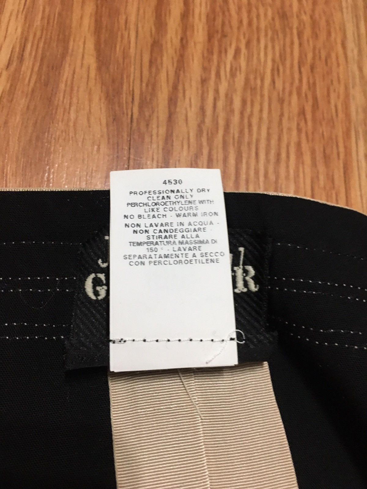 Jean Paul Gaultier Jean Paul Gaultier Femme Virgin Wool Skirt Size IT 42 US 8 Size 30" / US 8 / IT 44 - 10 Thumbnail