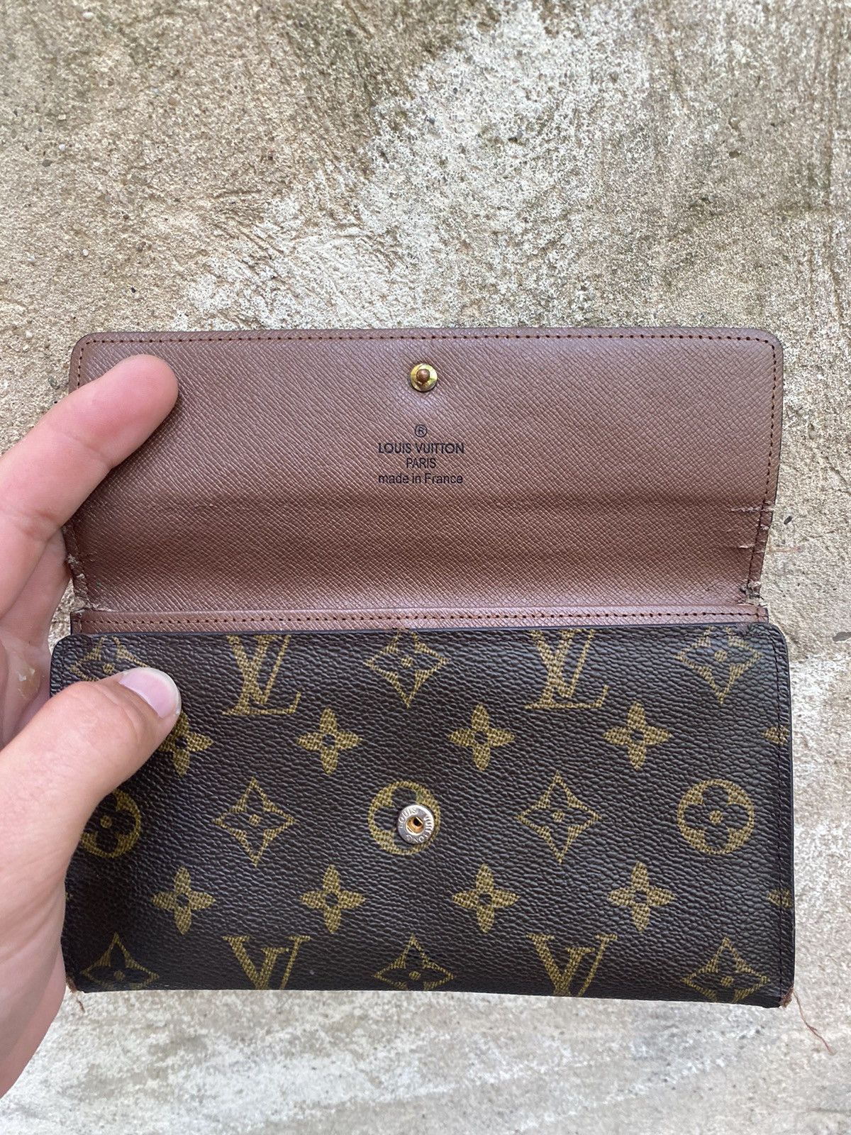 Louis Vuitton Louis Vuitton Wallet Size ONE SIZE - 5 Thumbnail