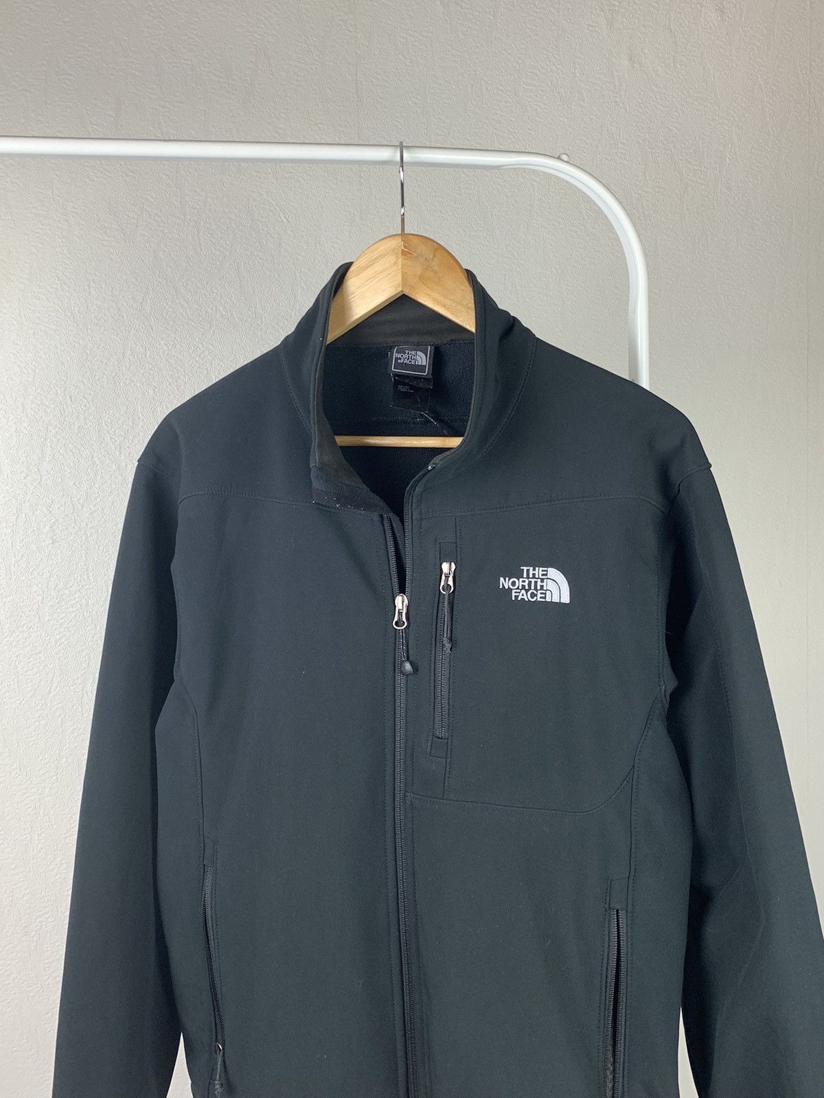 The North Face The North Face Apex Jacket Softshell Waterproof Jacket M sz Size US M / EU 48-50 / 2 - 2 Thumbnail